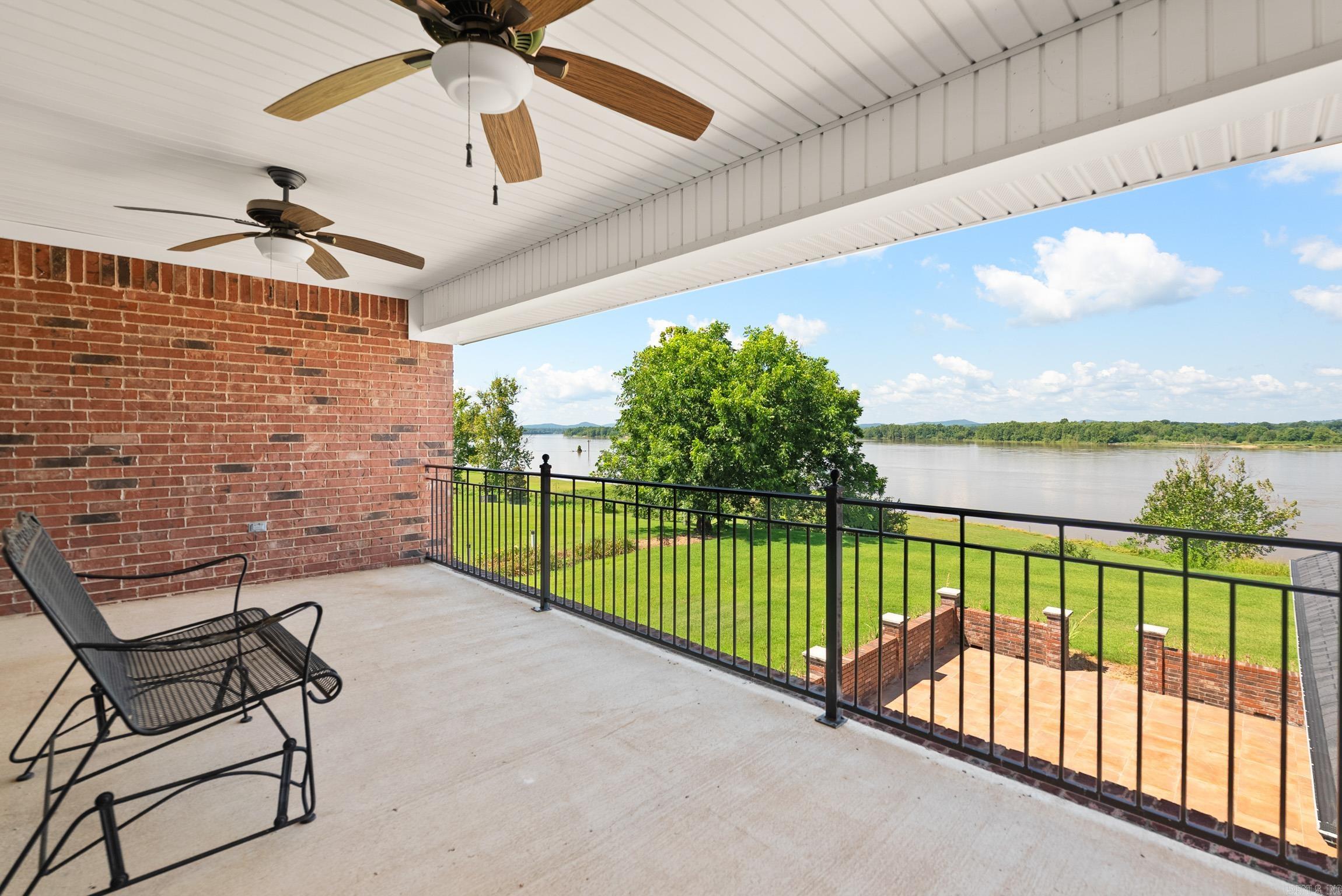 THE RIVER PLANTATION PH I - Residential