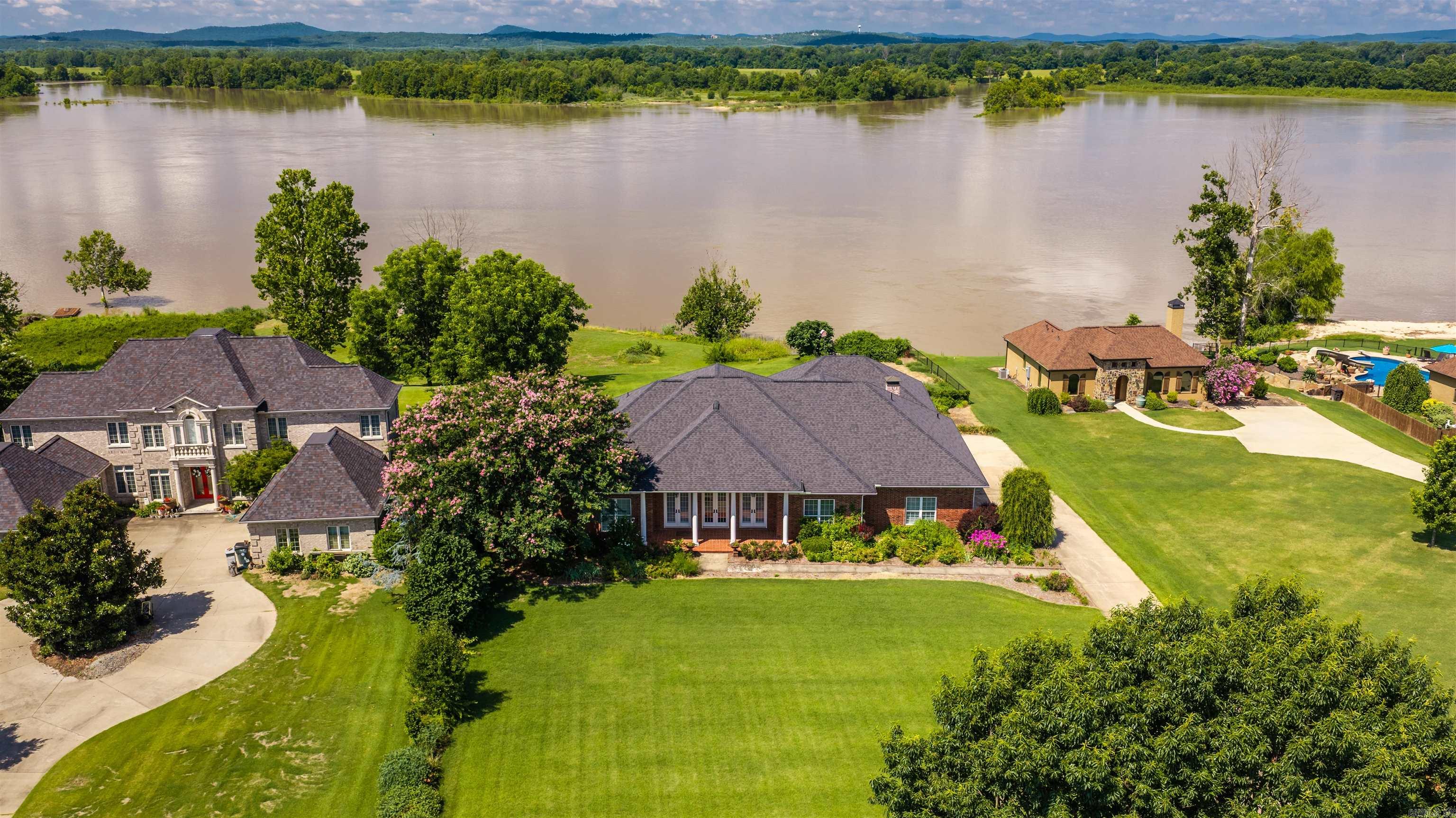 THE RIVER PLANTATION PH I - Residential
