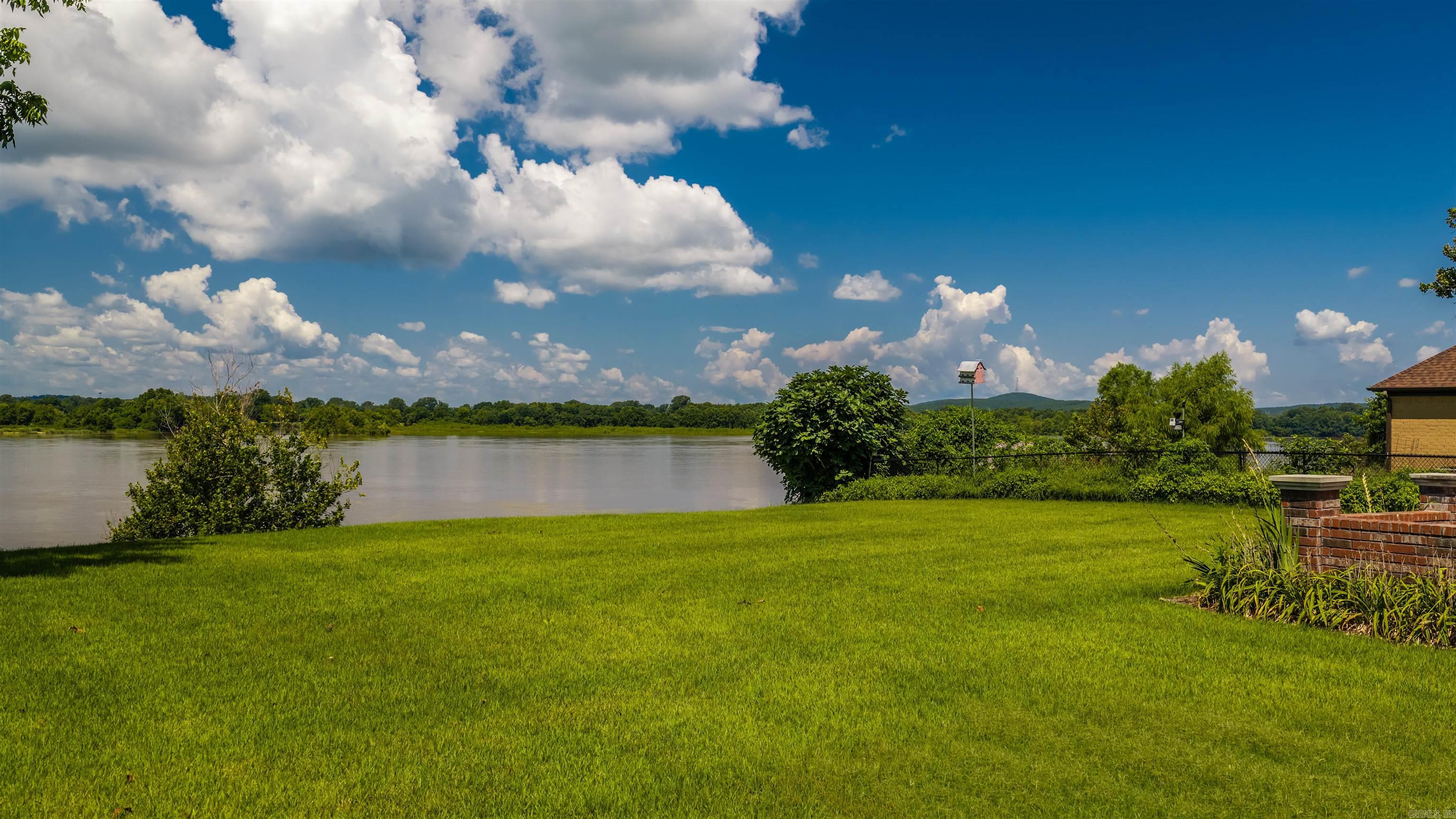THE RIVER PLANTATION PH I - Residential
