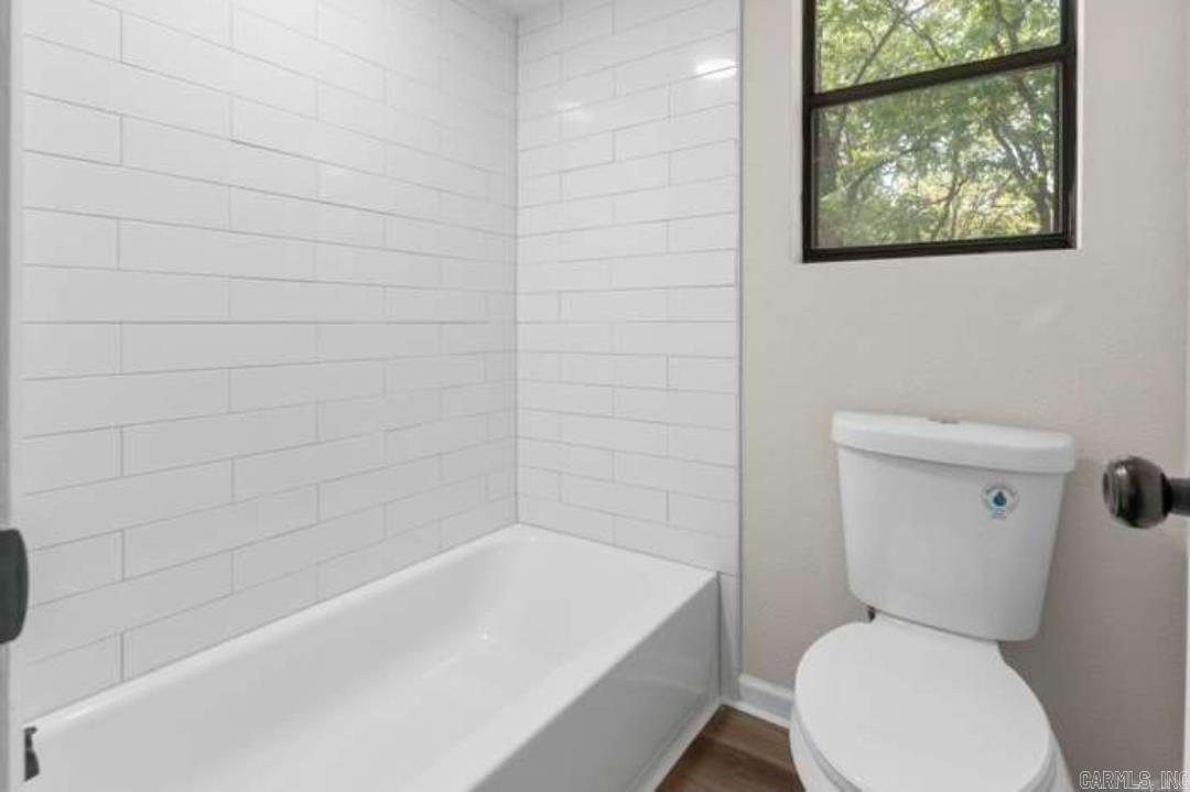 JULIE ADDN - NORTH LITTLE ROCK - Residential Lease