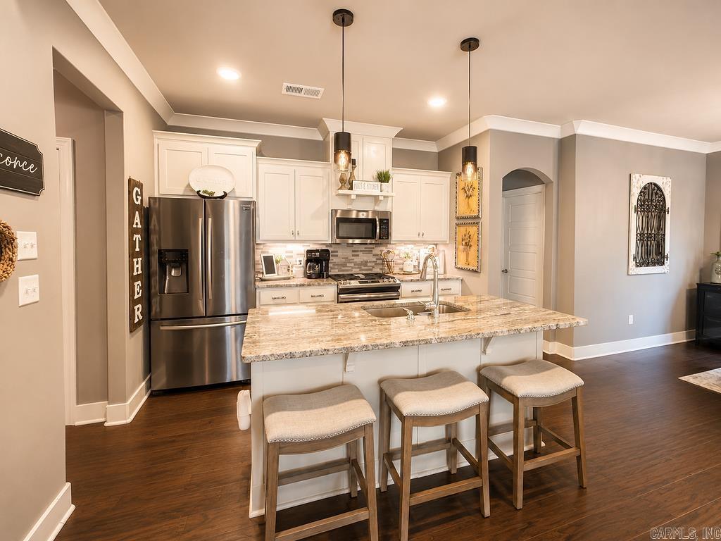BASE MEADOWS ADDN - Residential