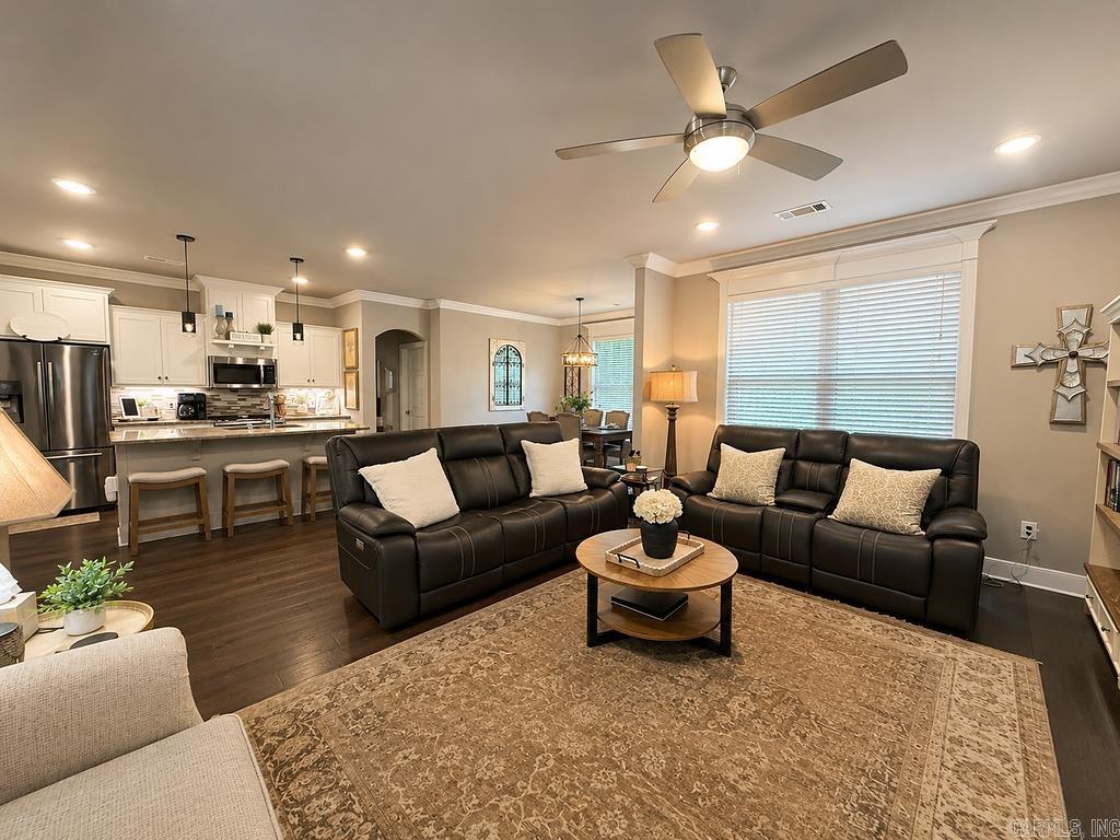 BASE MEADOWS ADDN - Residential
