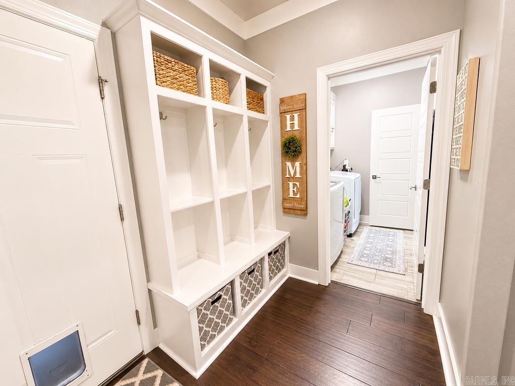 BASE MEADOWS ADDN - Residential