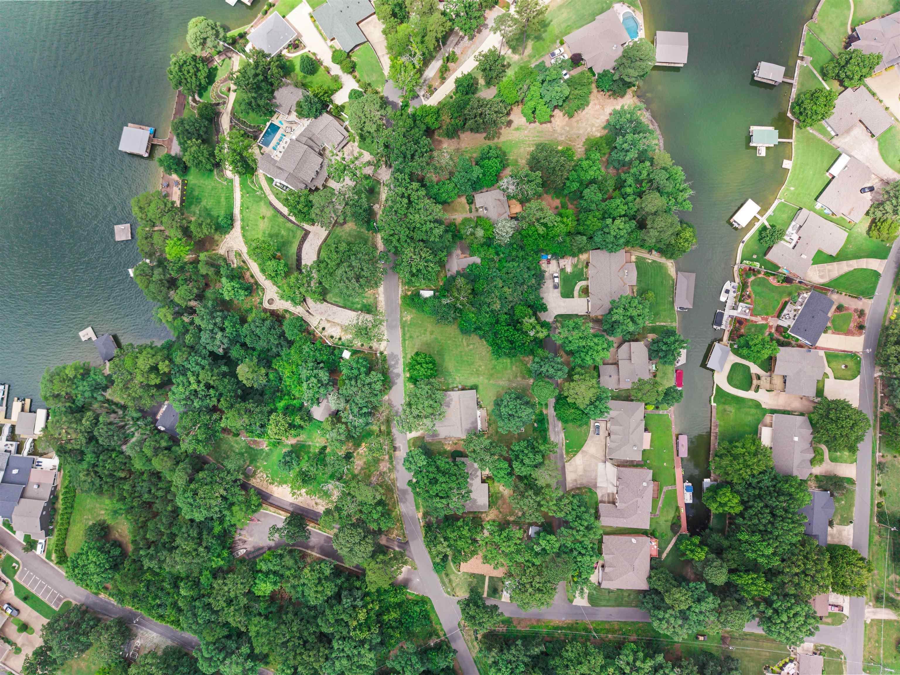 Forest Hills - Land