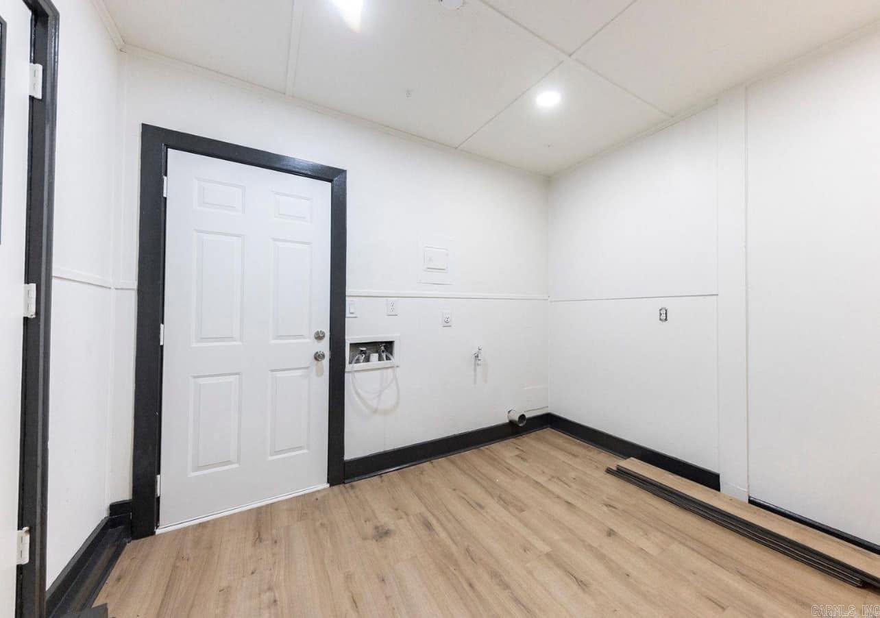 BELMONT - Residential