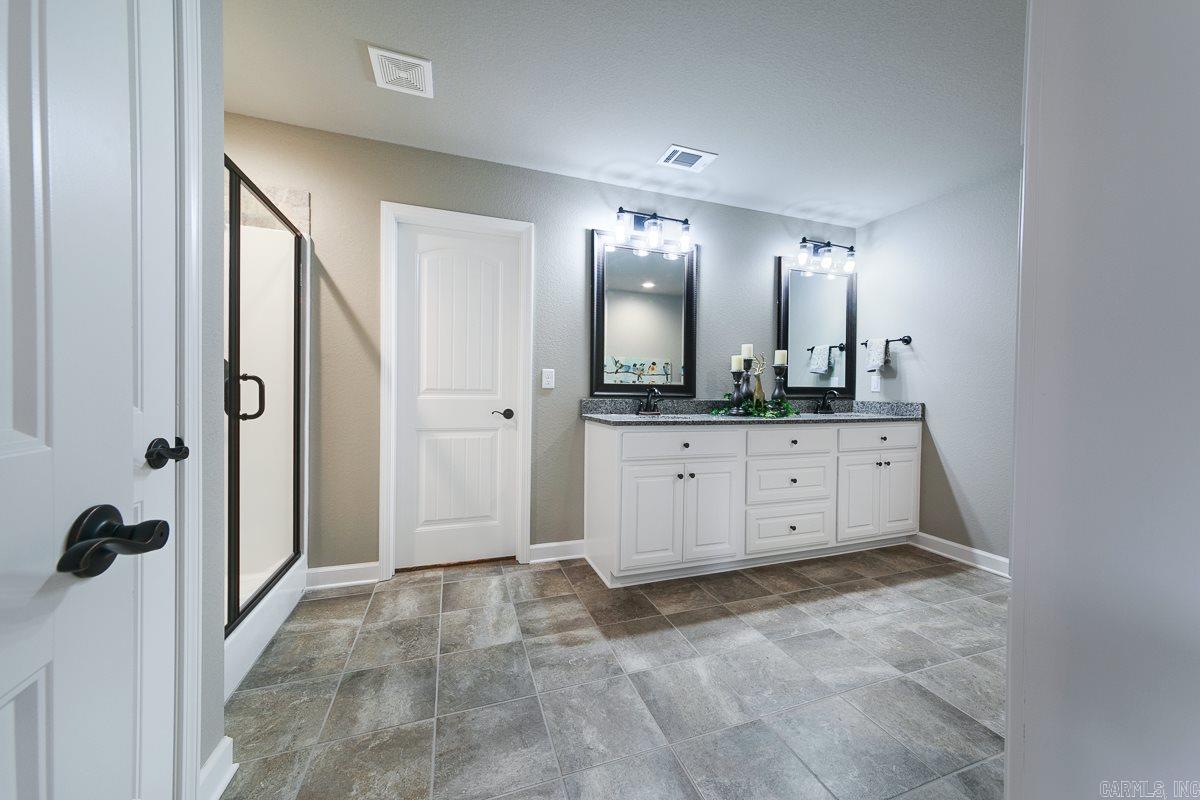 Huntington Place - Residential