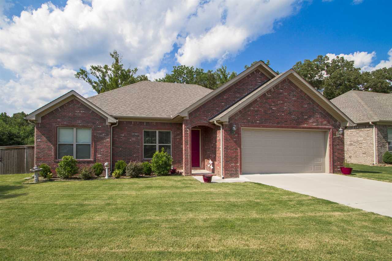 You will LOVE this one!Different than all the rest!Very open!Huge kitchen!Miles of granite!All the cooks in the family can help!Look at pics!Hand scraped wood floors!Stained cabinetry & stainless steel appl!AWESOME!Large family room w/ corner fireplace & gas logs!Split bedroom floorplan! Large master! This is the WOW house! Green space!Watch the deer & listen to the owls! Fully fenced! Covered porch! This might just be the one! Move in ready! Buyers financing fell through! Their loss! Your gain! Come see!!