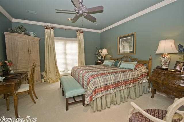 CHENAL VALLEY SOLOGNE CIRCLE - Residential