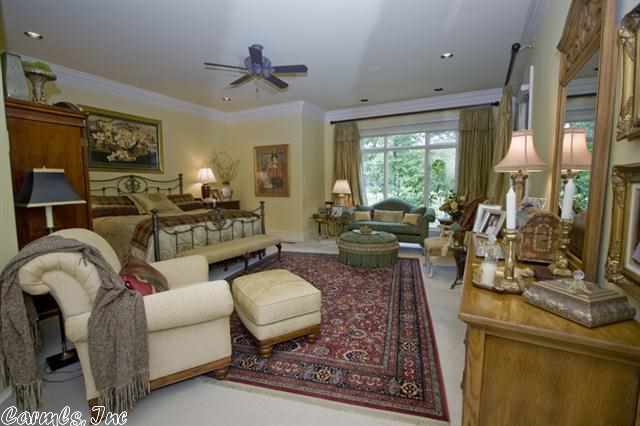 CHENAL VALLEY SOLOGNE CIRCLE - Residential
