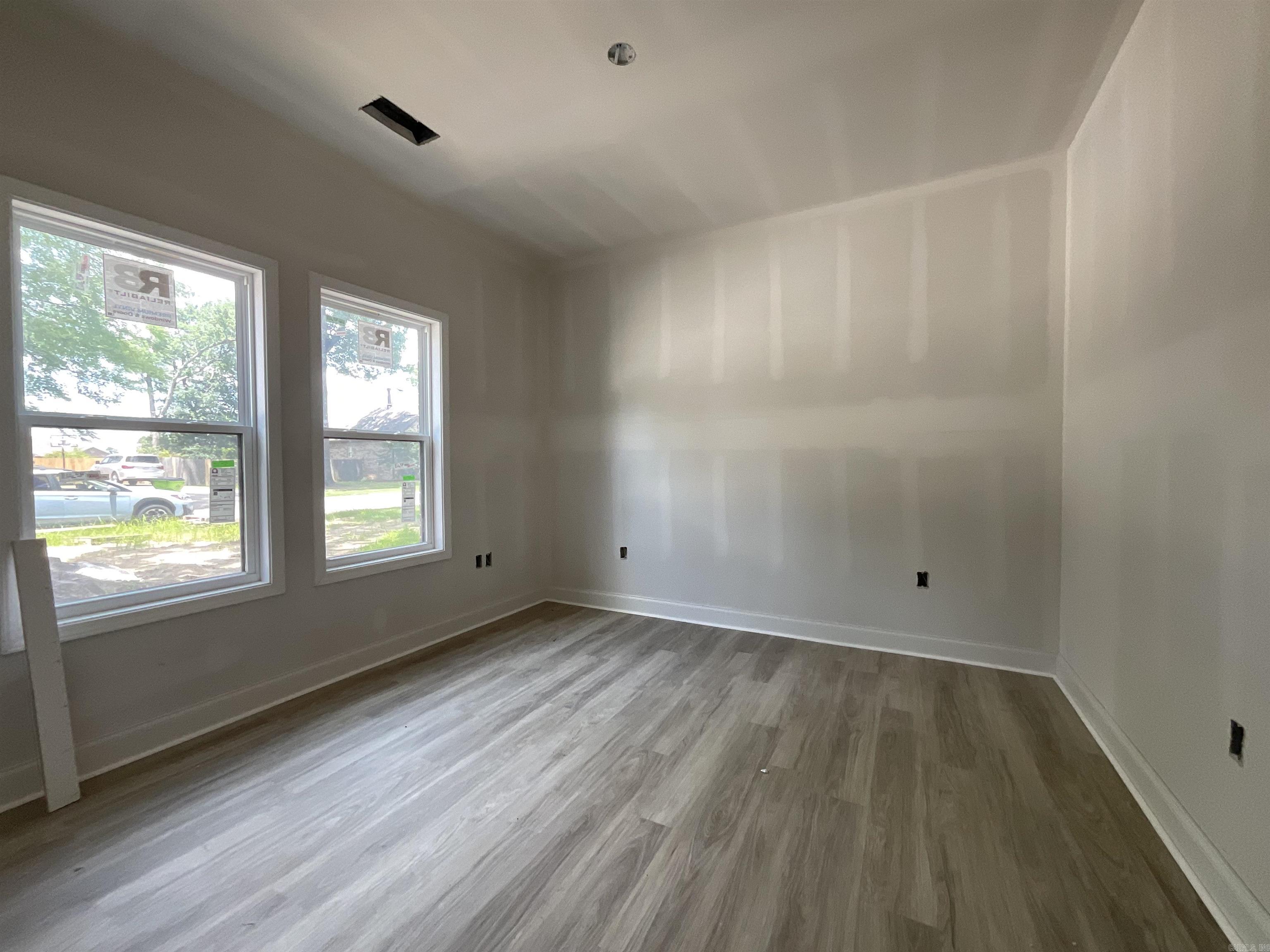 MCGEE MEADOWS - Residential