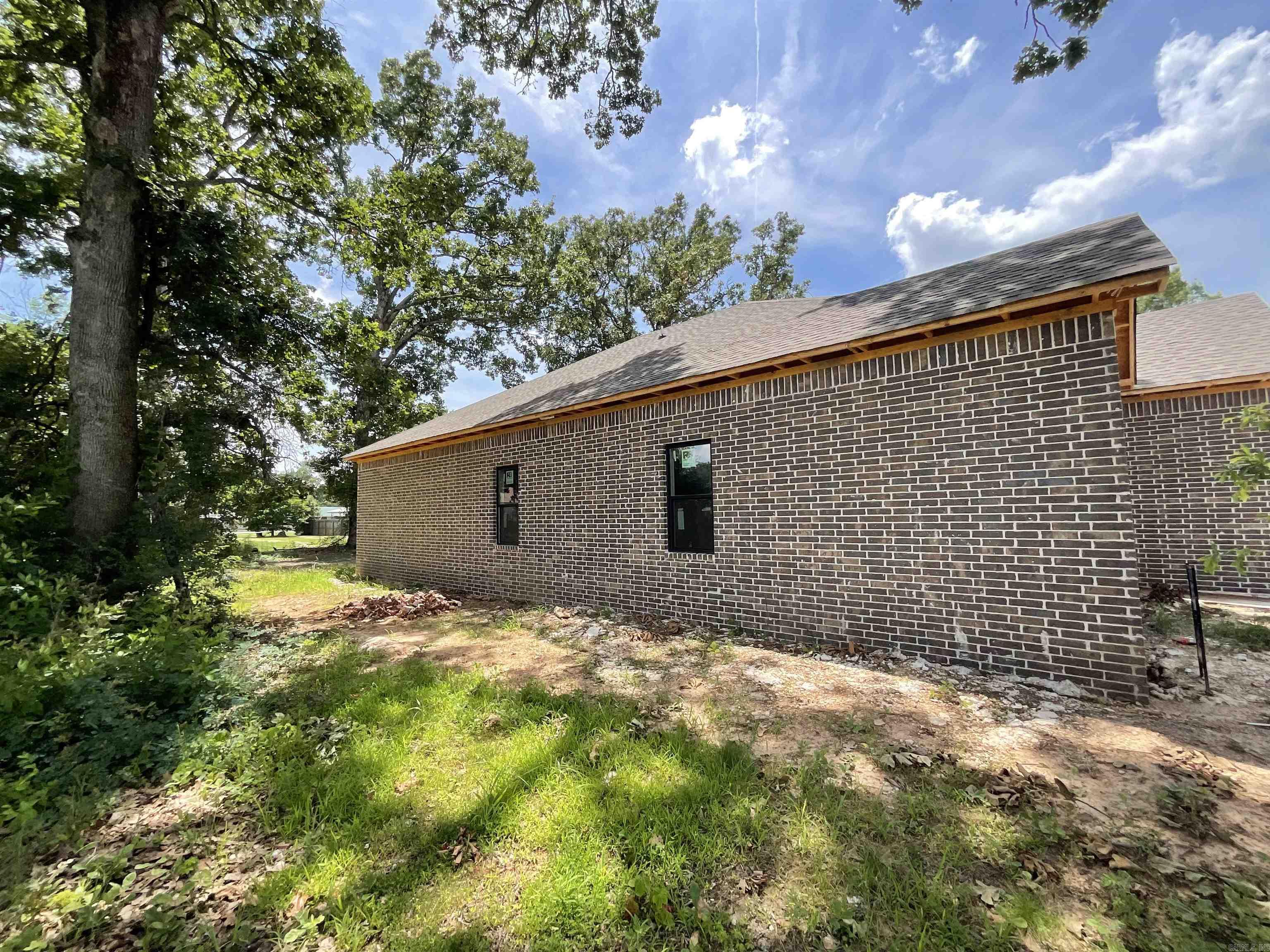 MCGEE MEADOWS - Residential