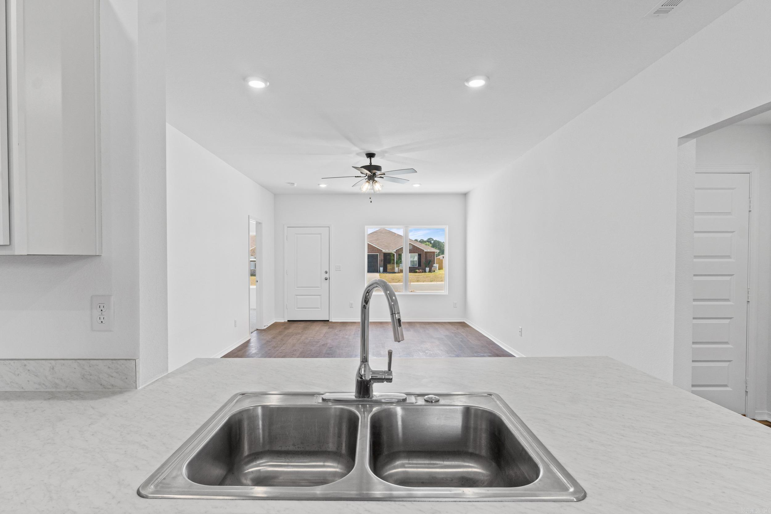 SPRINGLAKE TRAILS - Residential