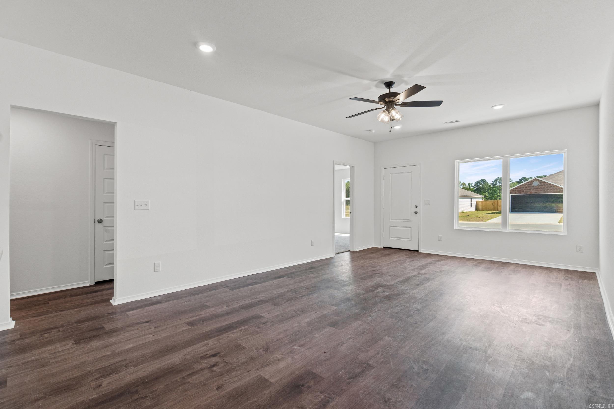 SPRINGLAKE TRAILS - Residential