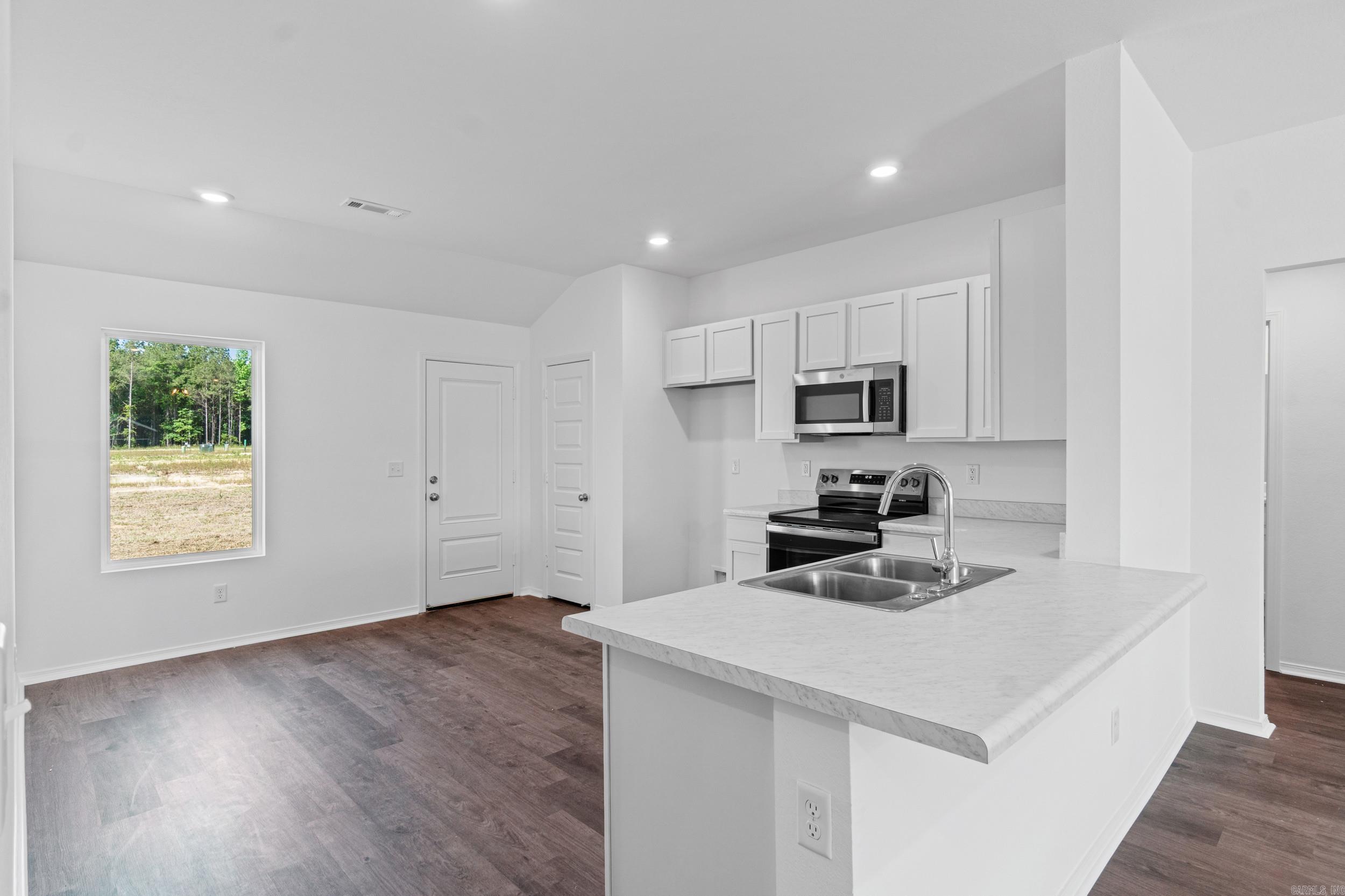 SPRINGLAKE TRAILS - Residential