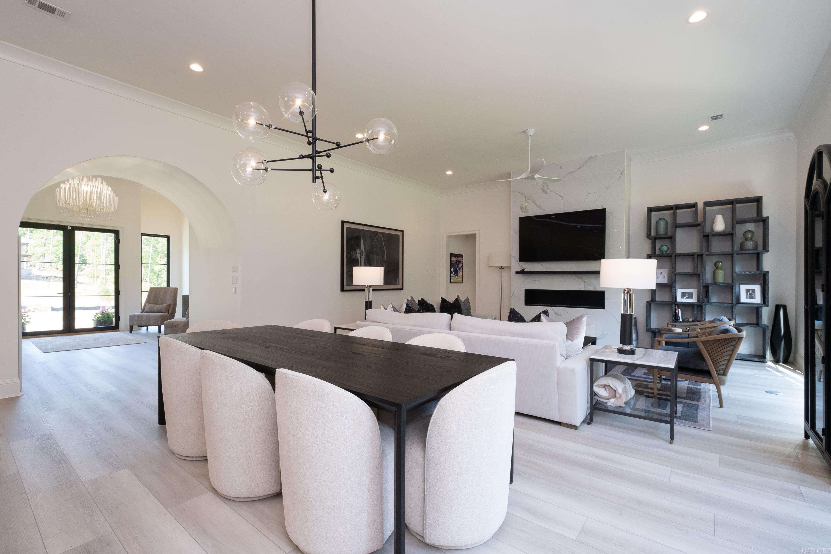 CHENAL VALLEY "FALSTONE COURT" - Residential