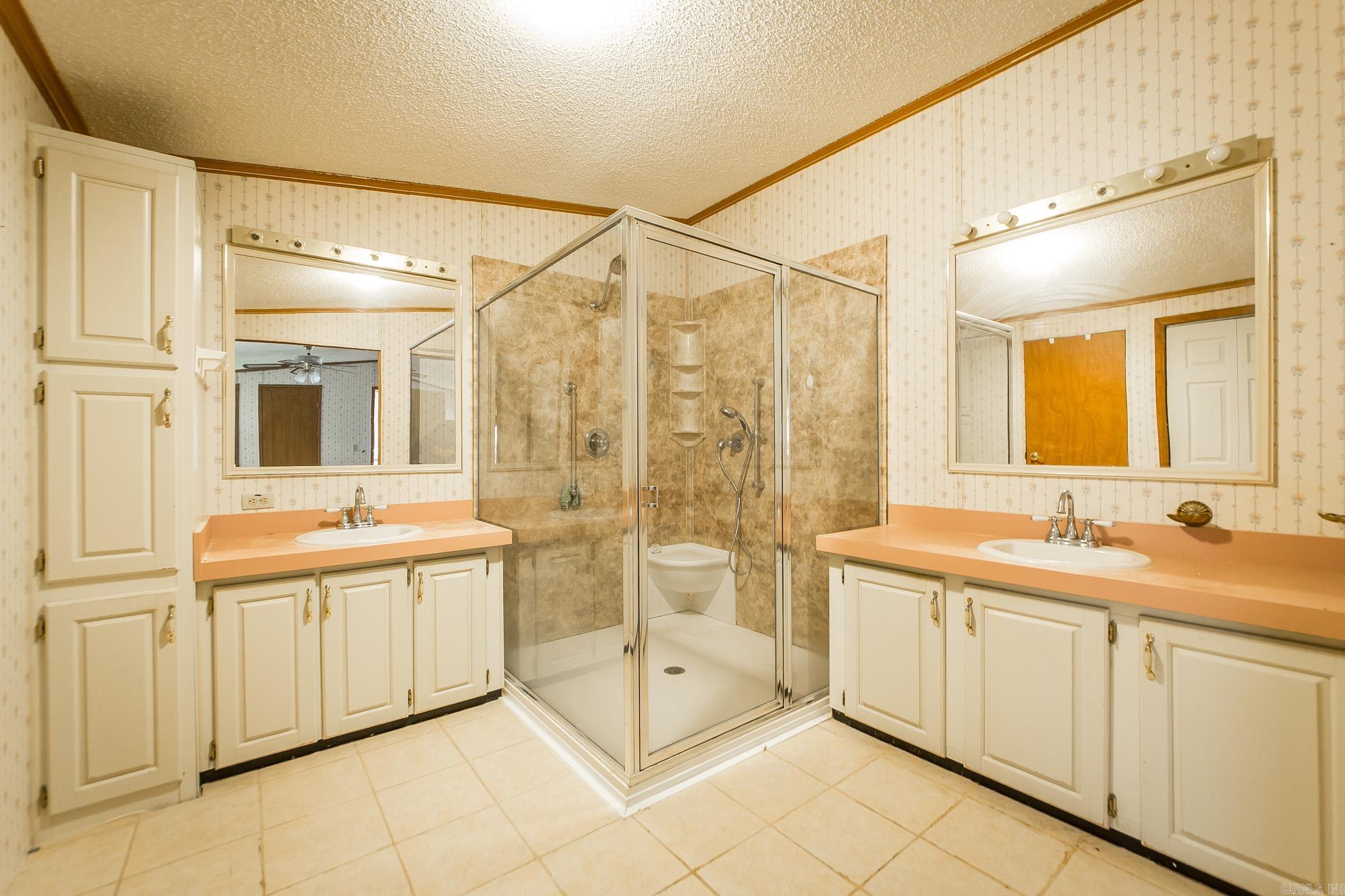 BOWEN - Residential