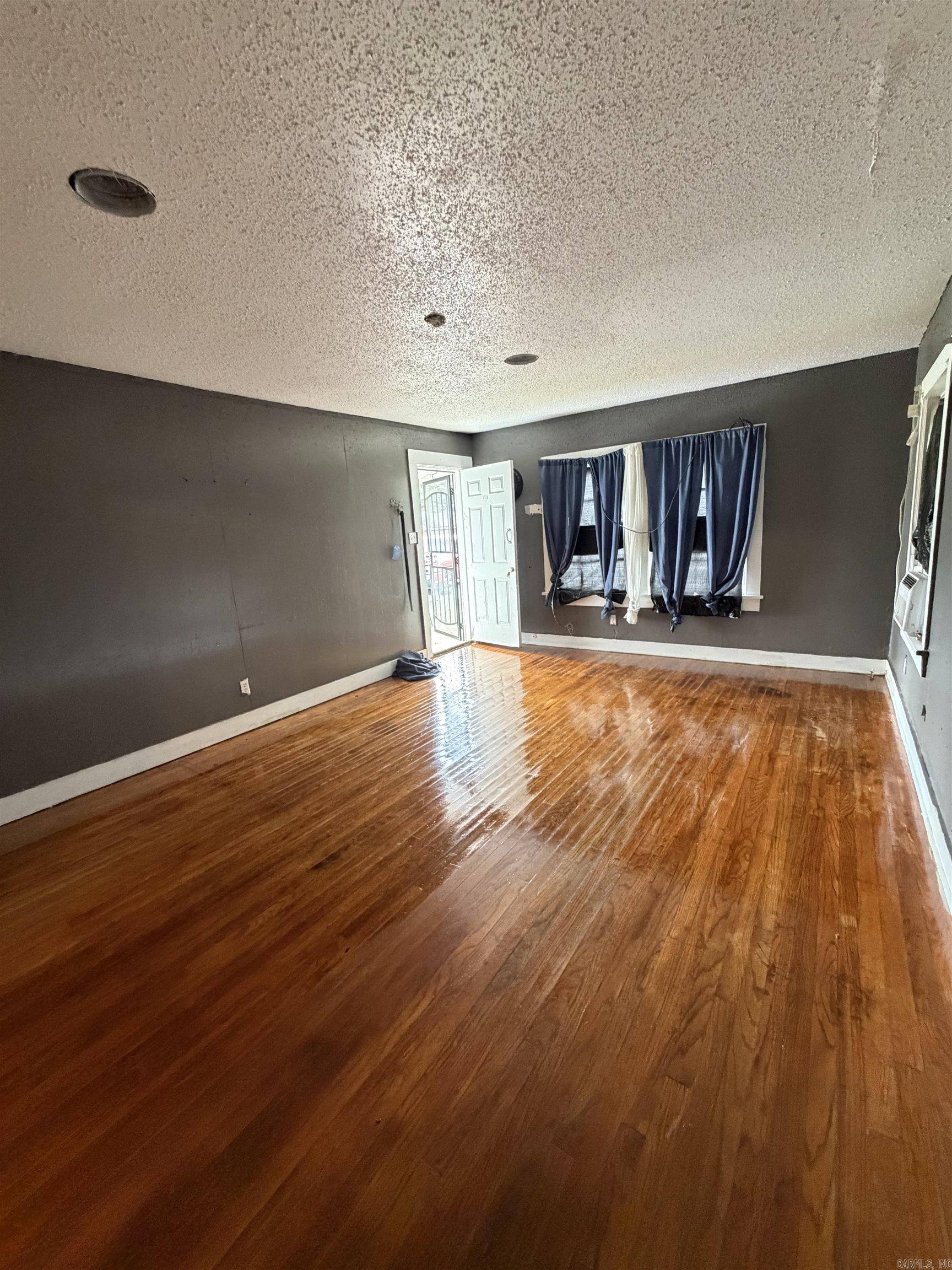 AUSTIN & TAYLOR ADDITION - Residential