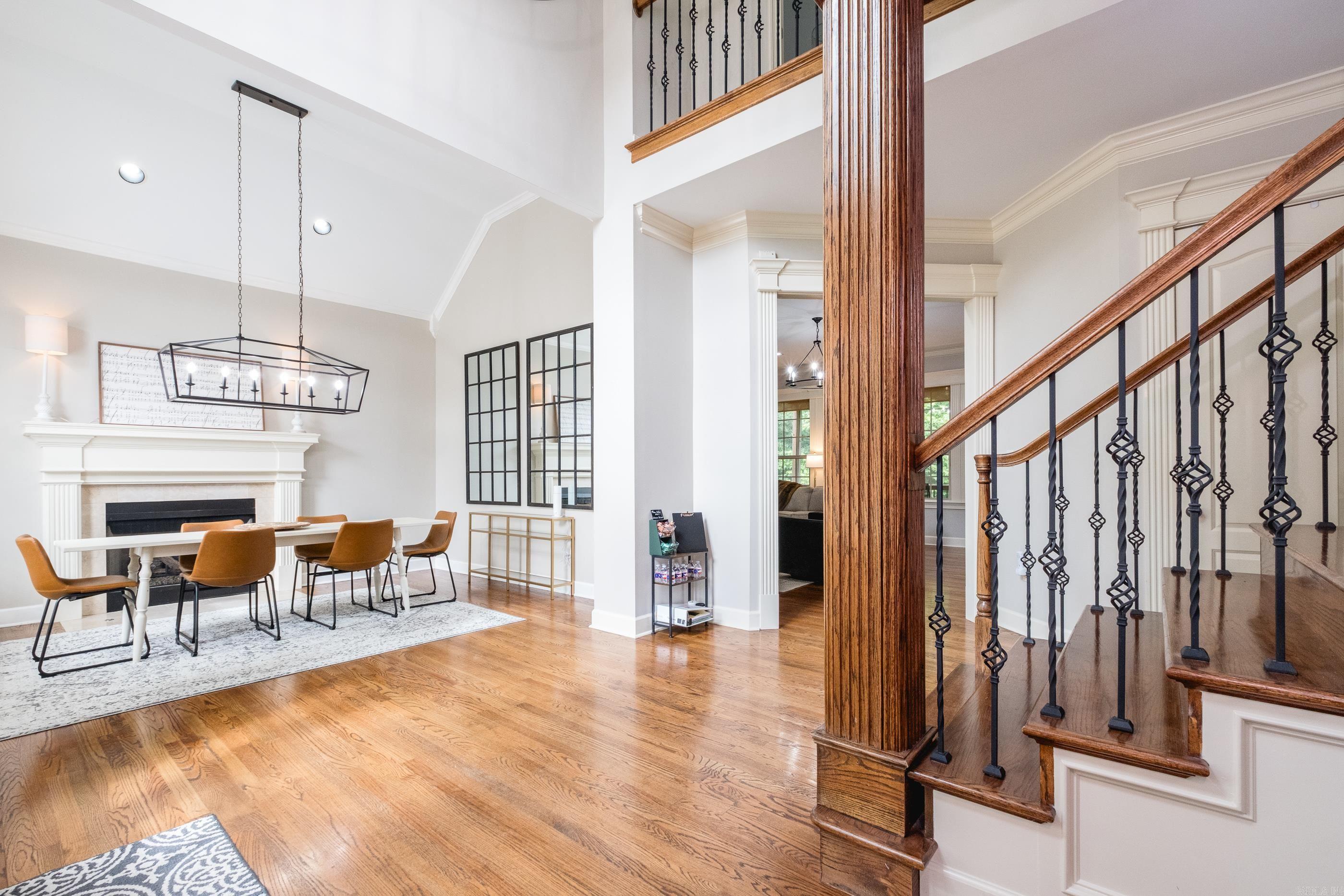WOODLANDS EDGE - Residential