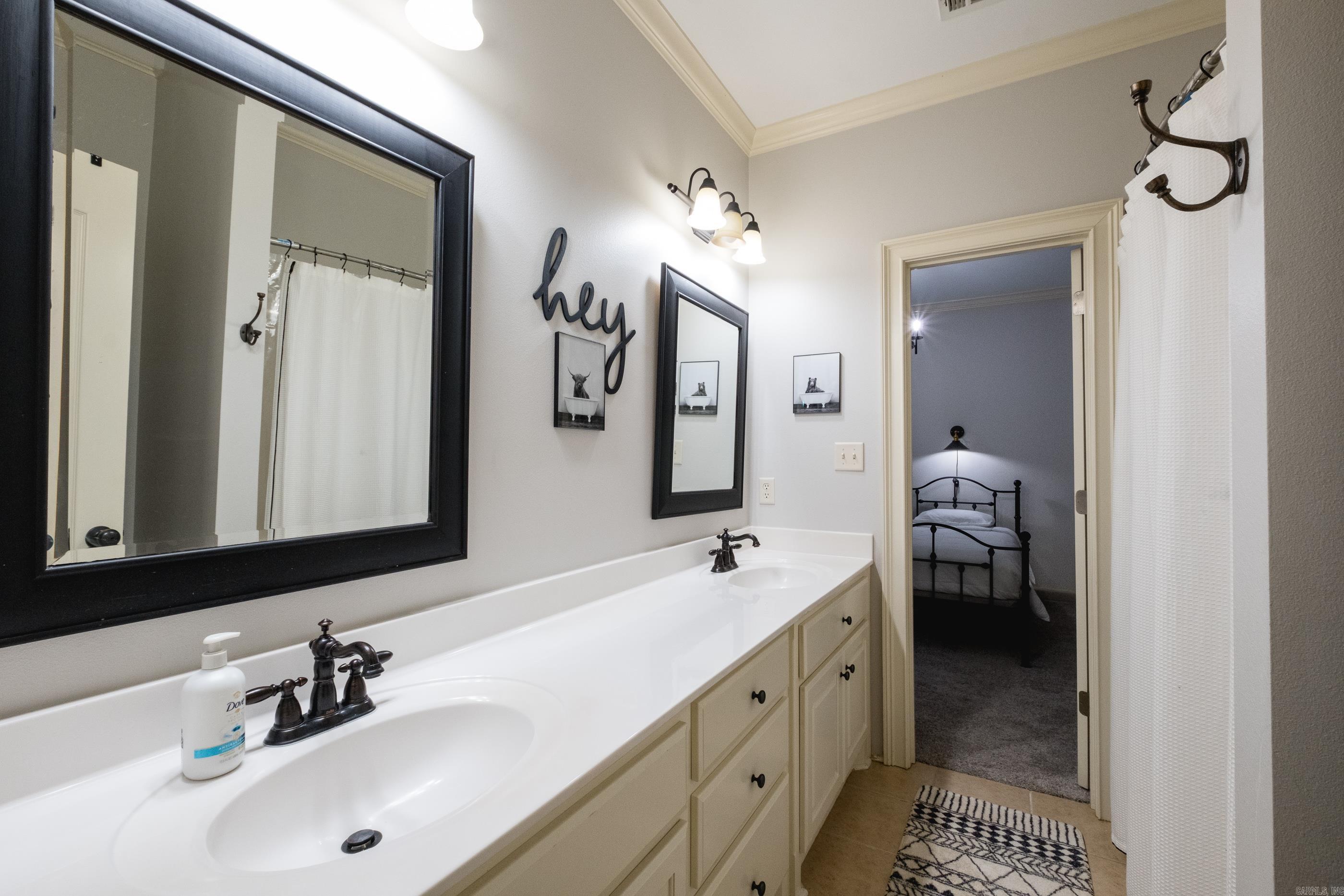 WOODLANDS EDGE - Residential