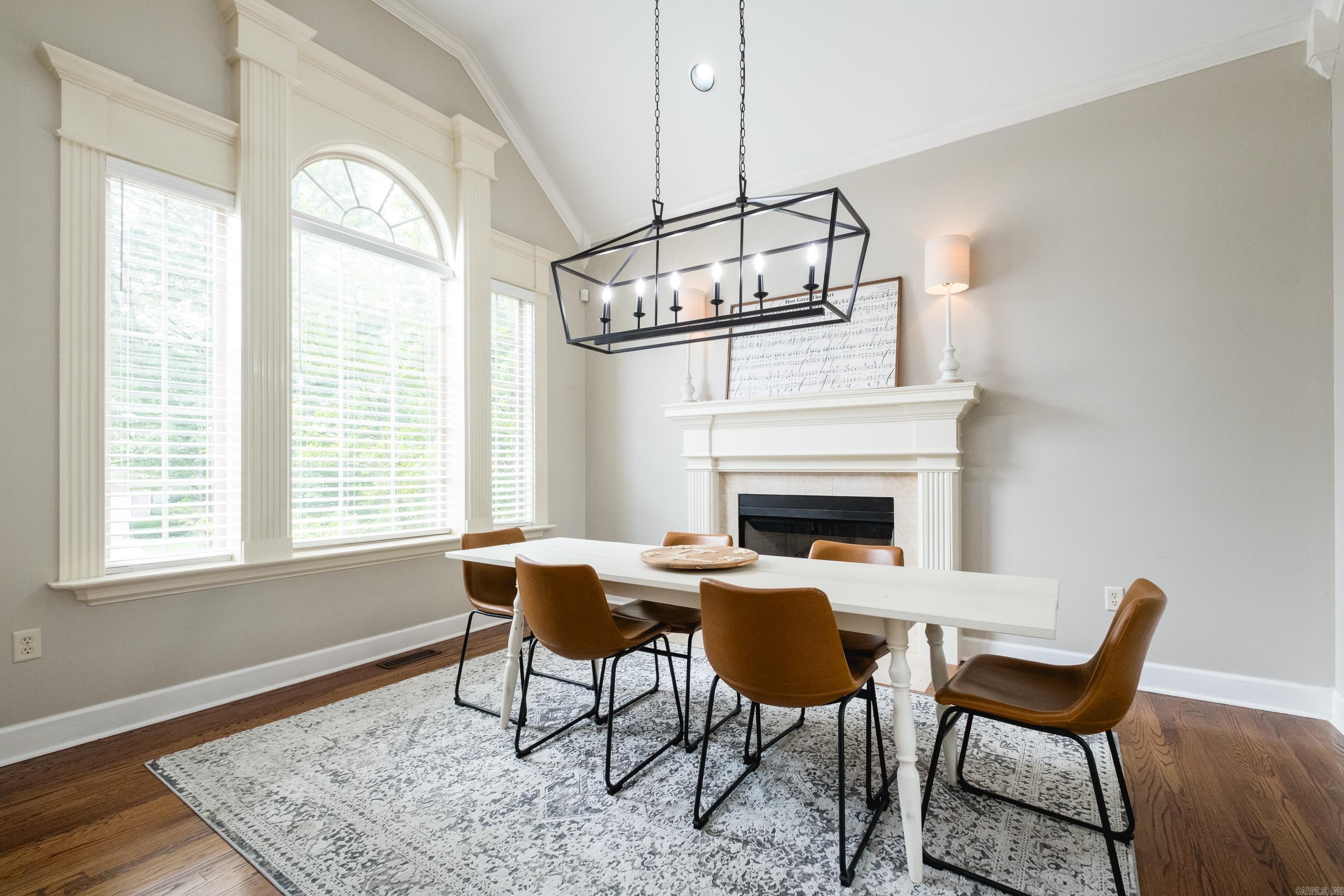 WOODLANDS EDGE - Residential