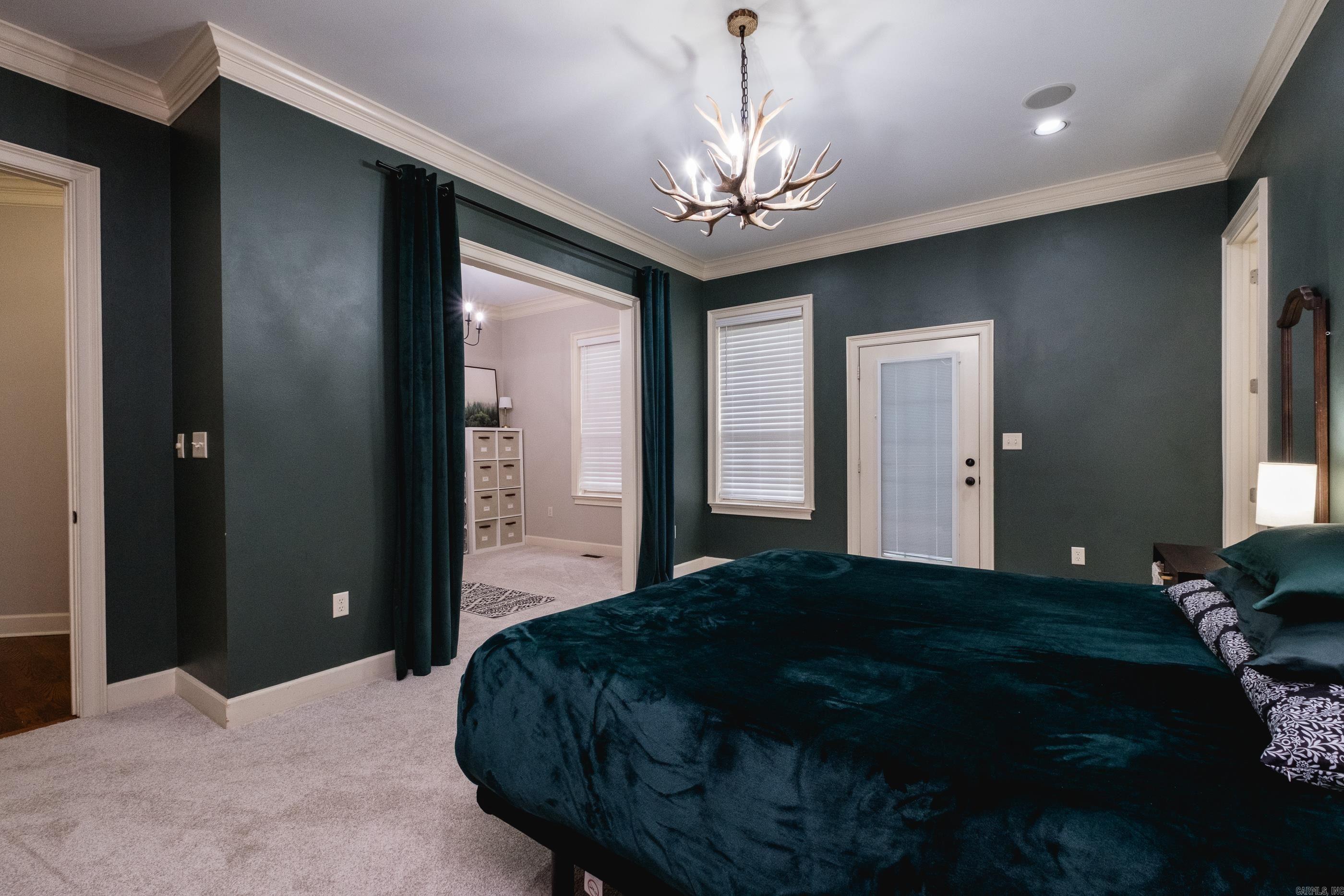 WOODLANDS EDGE - Residential