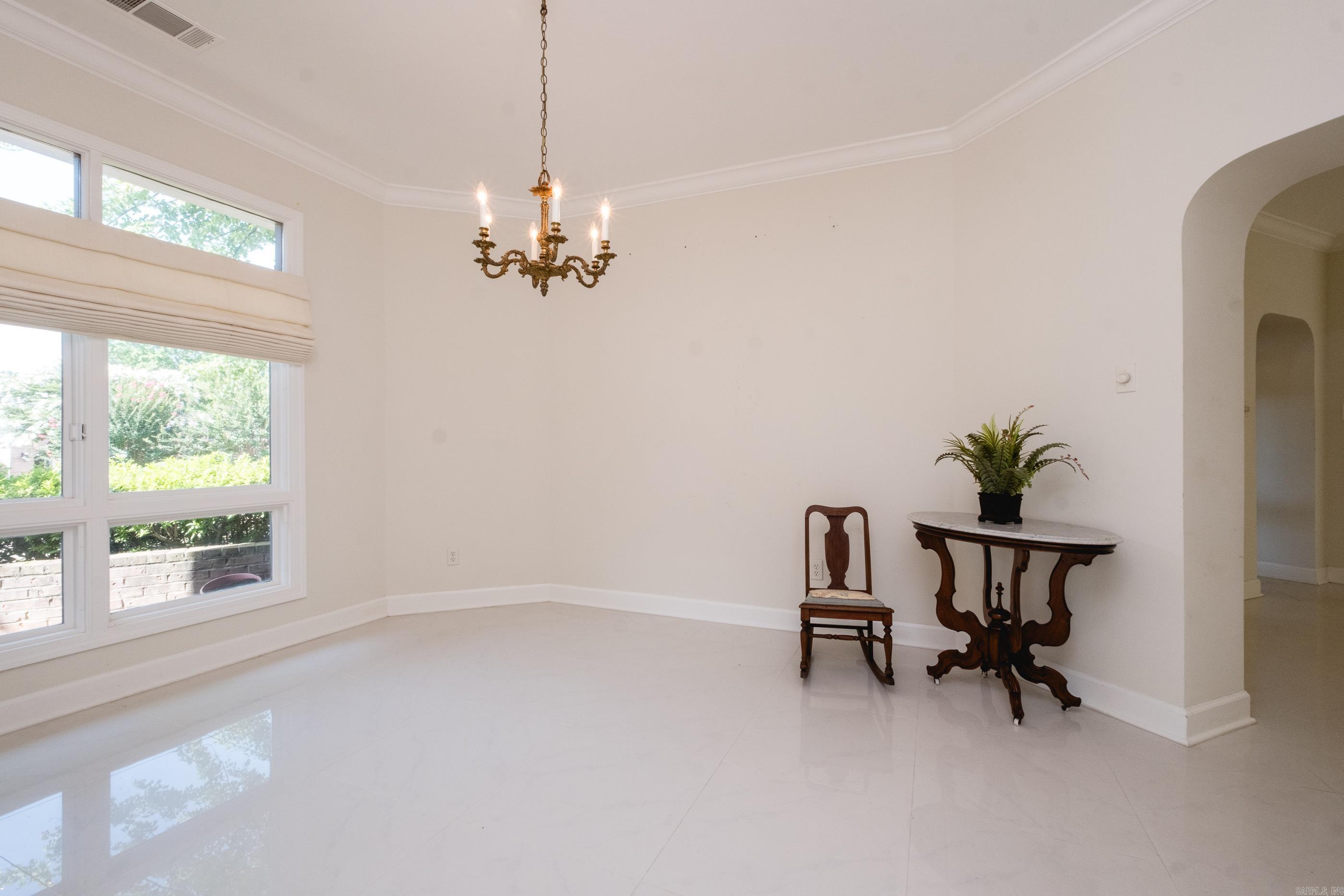 HUNTERS GREEN ESTATES - Residential