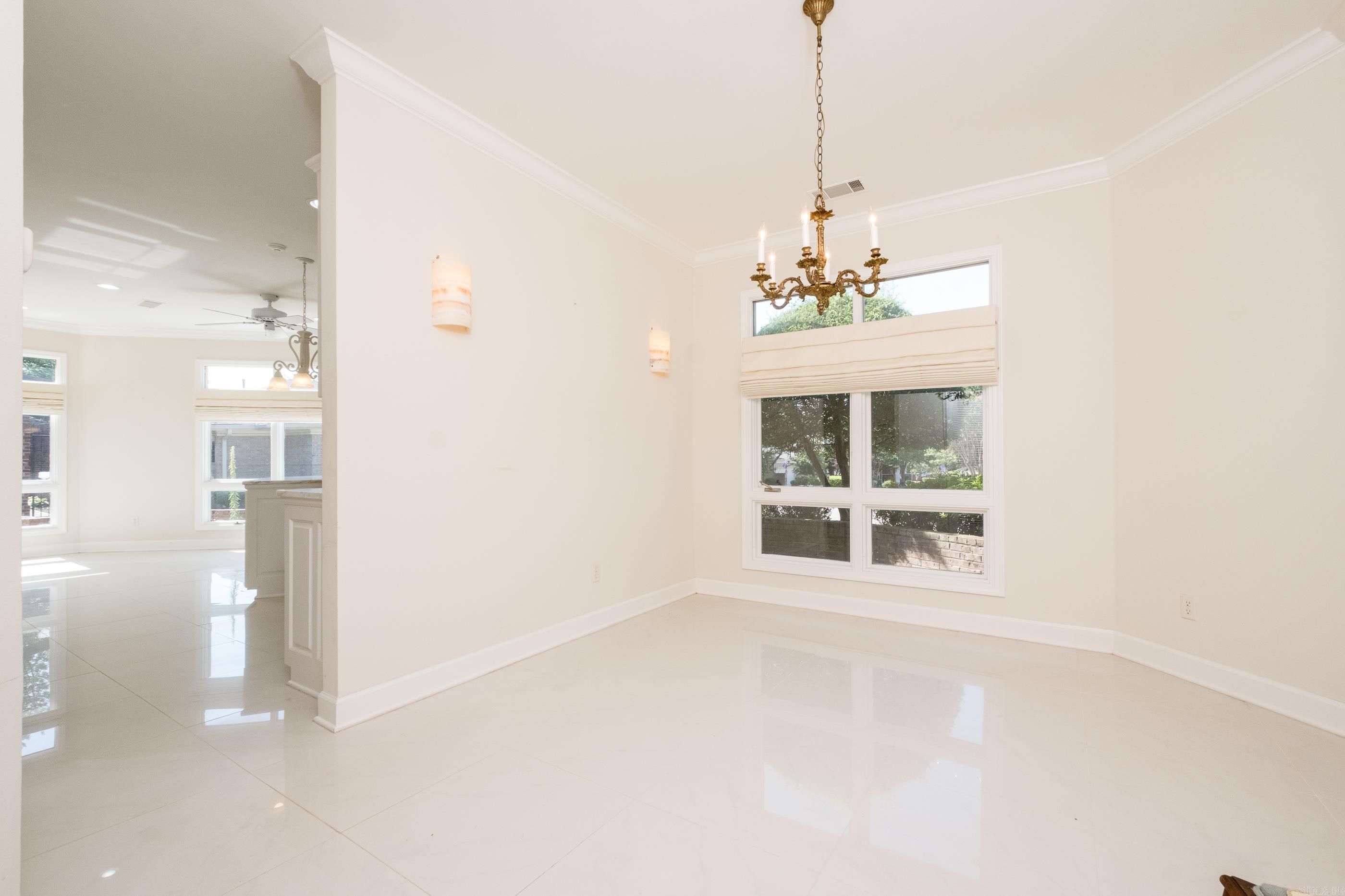 HUNTERS GREEN ESTATES - Residential