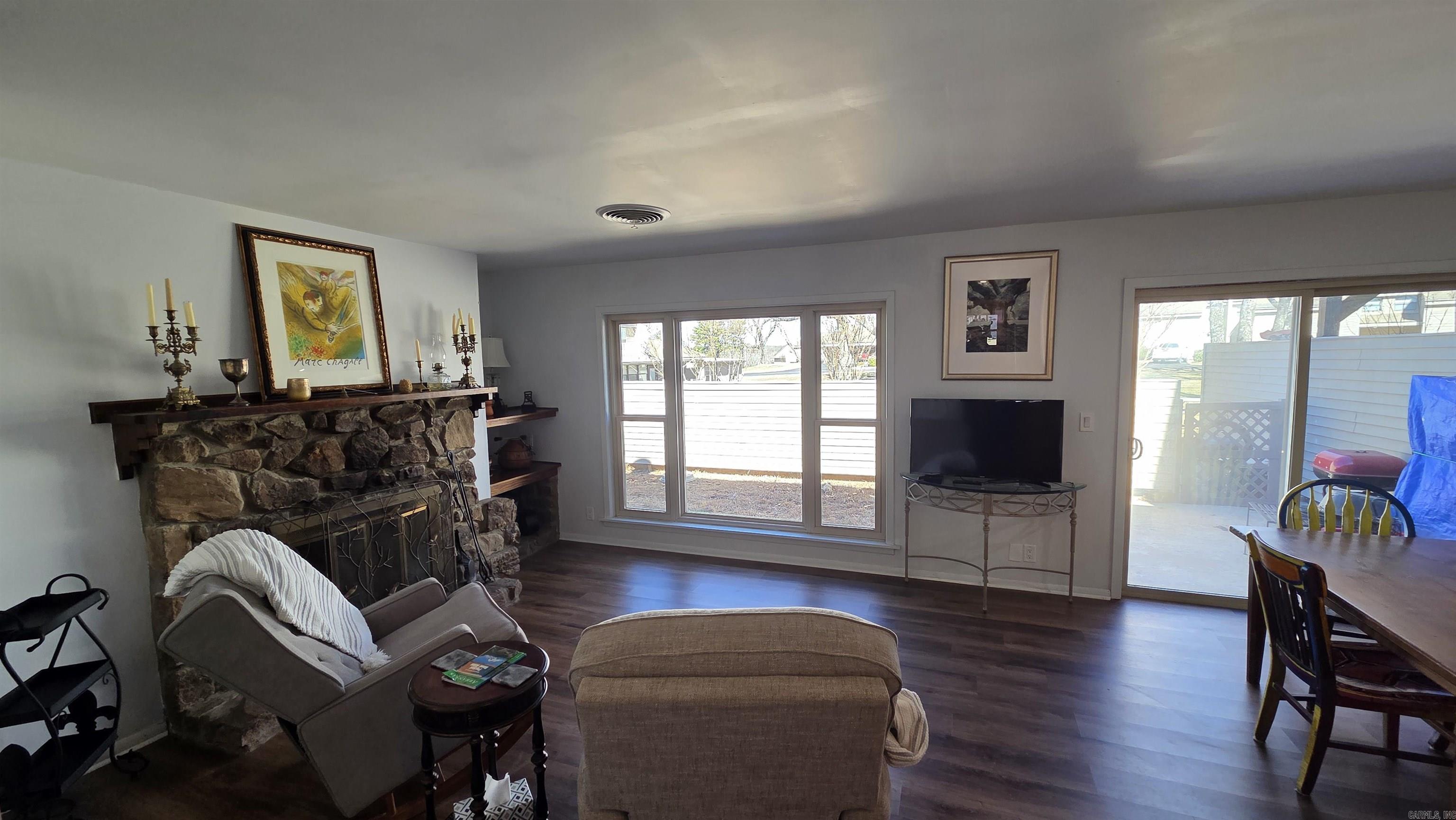 Lakewood Hills Condo - Residential