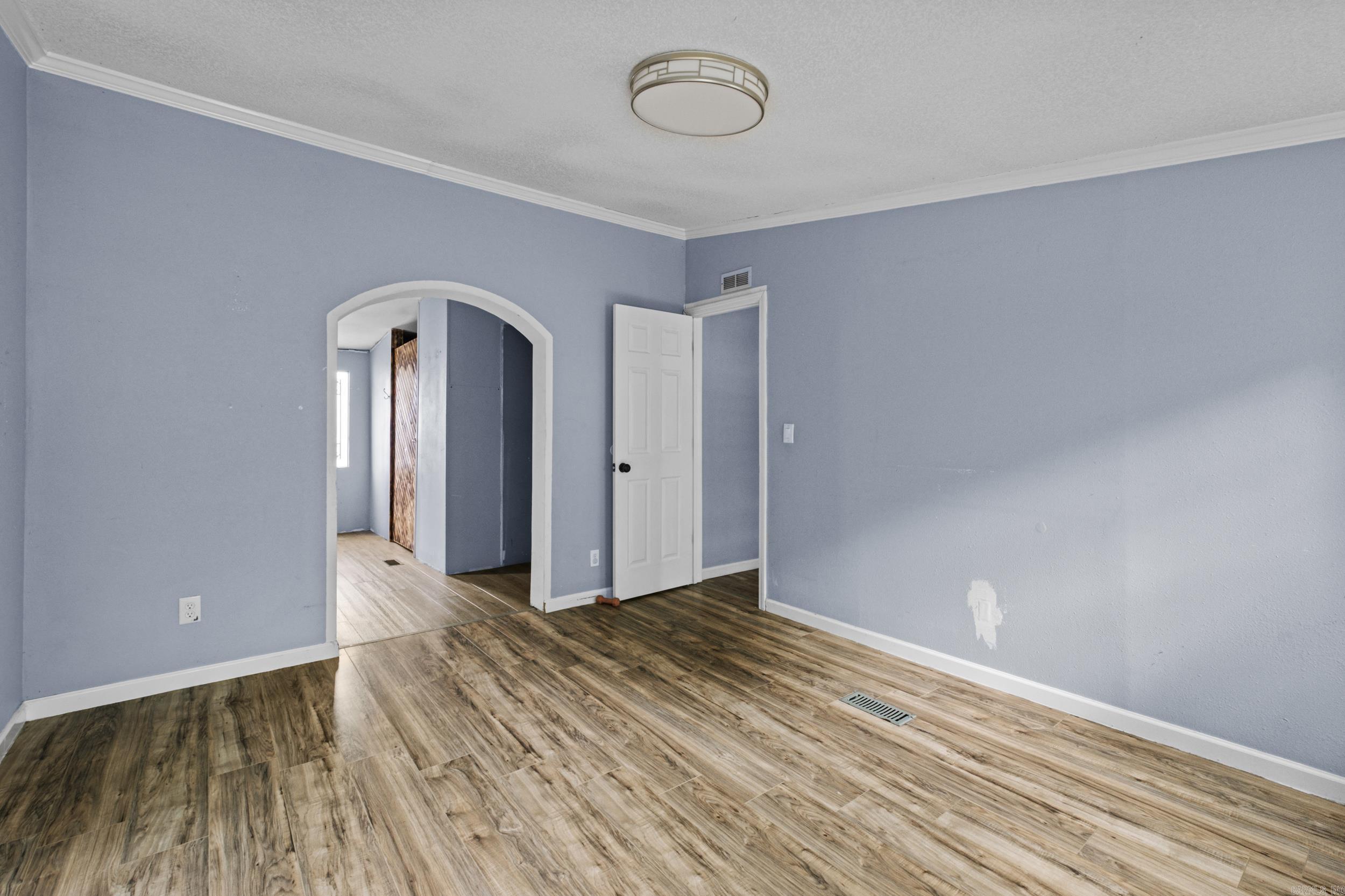HURRICANE LAKE EST - Residential