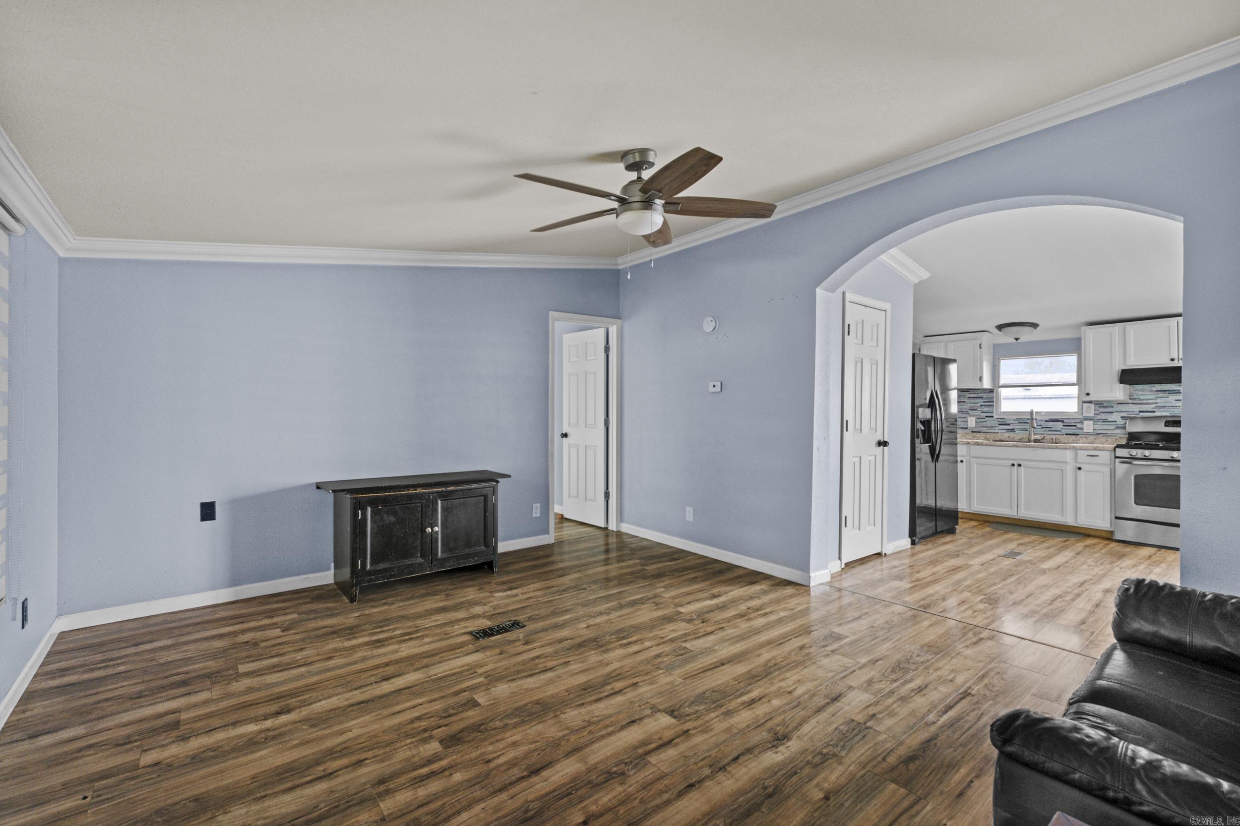 HURRICANE LAKE EST - Residential