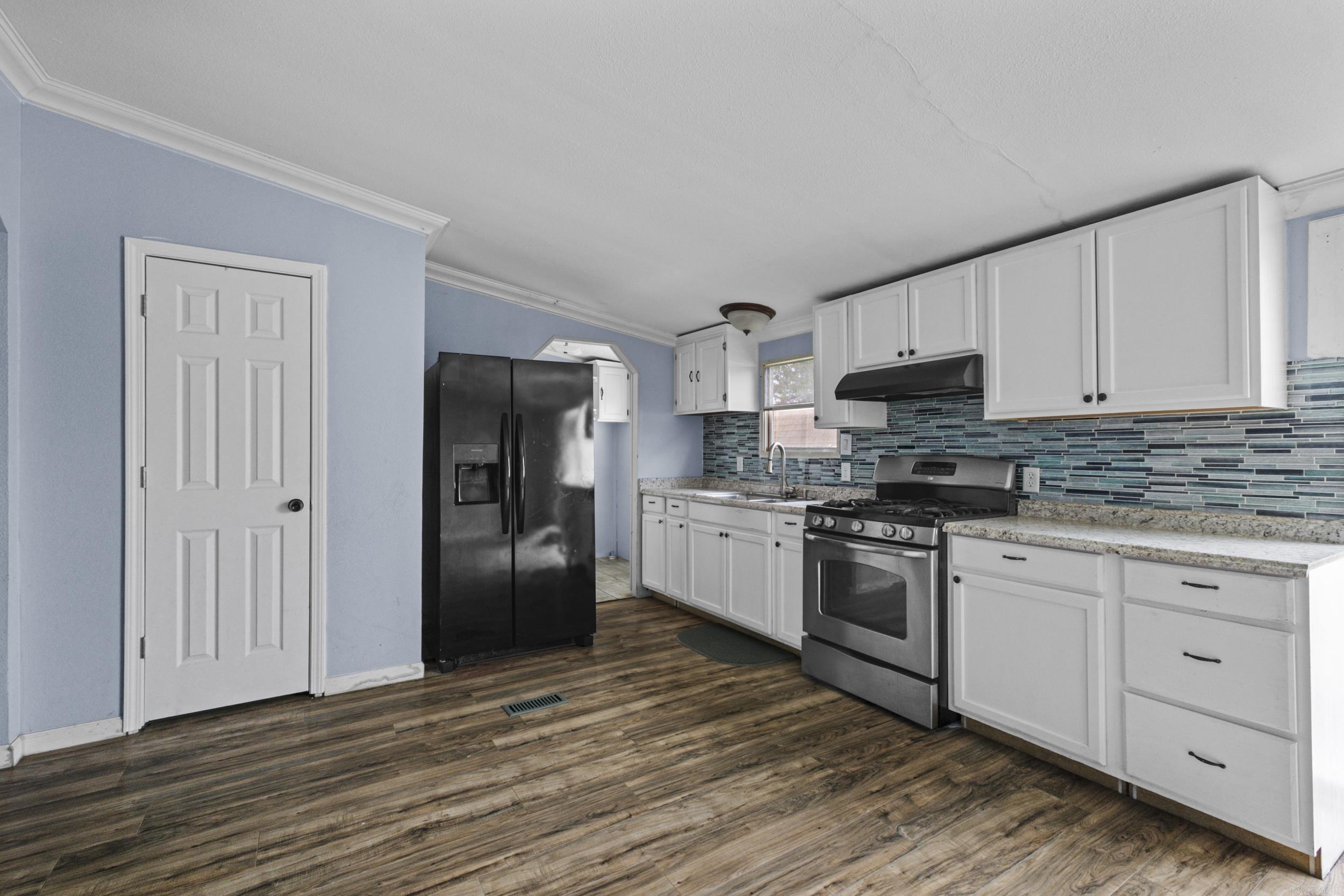 HURRICANE LAKE EST - Residential