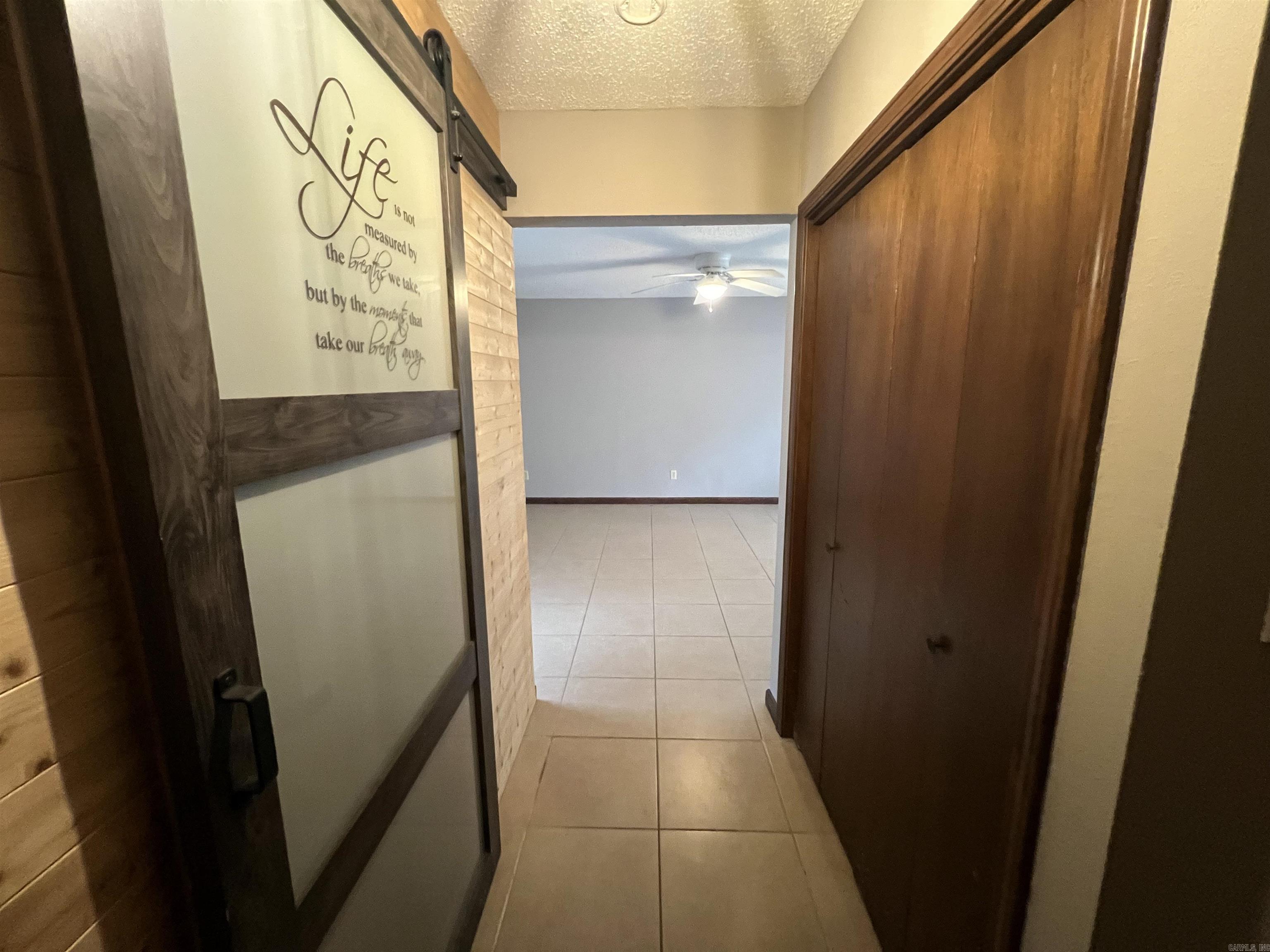 SHADOW RIDGE VILLAS - Residential