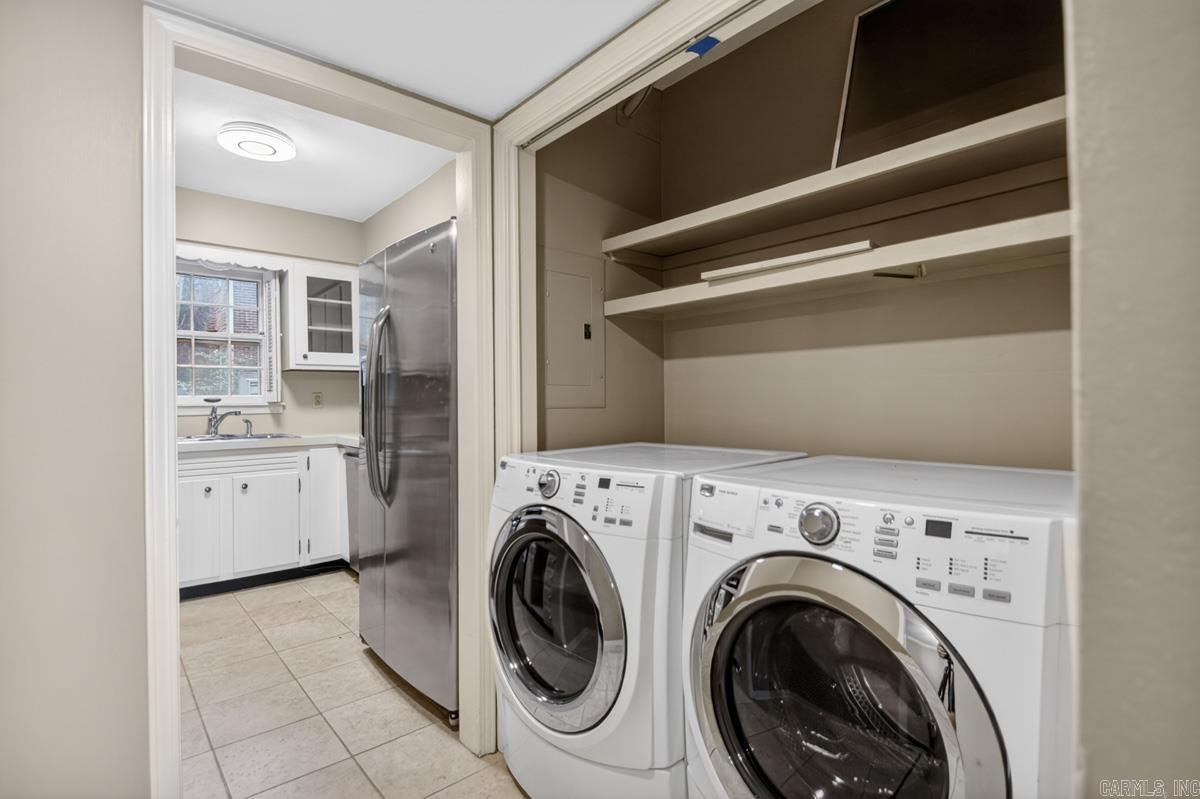 CAMBRIDGE PLACE HPR - Residential