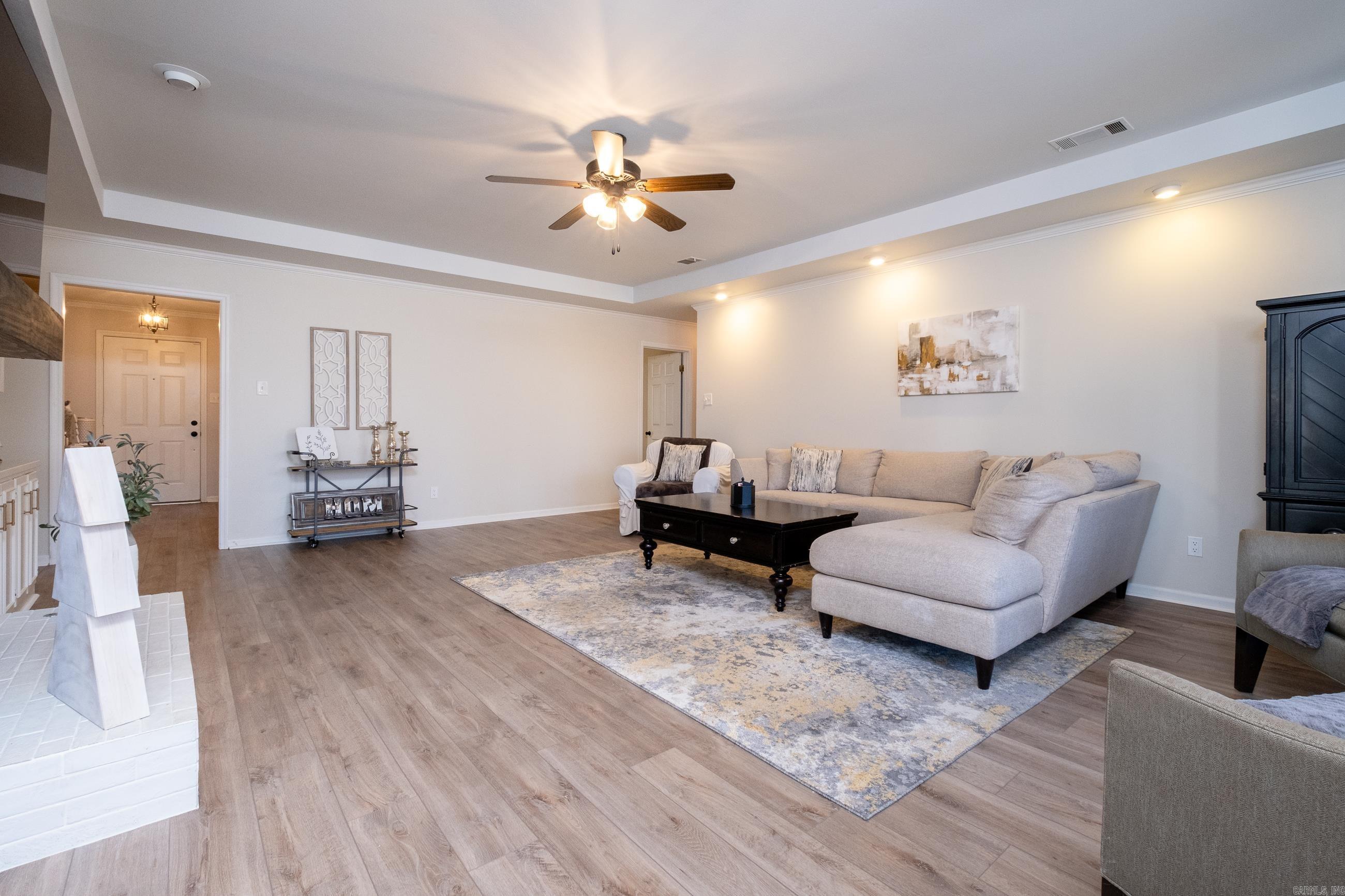 STURBRIDGE - Residential