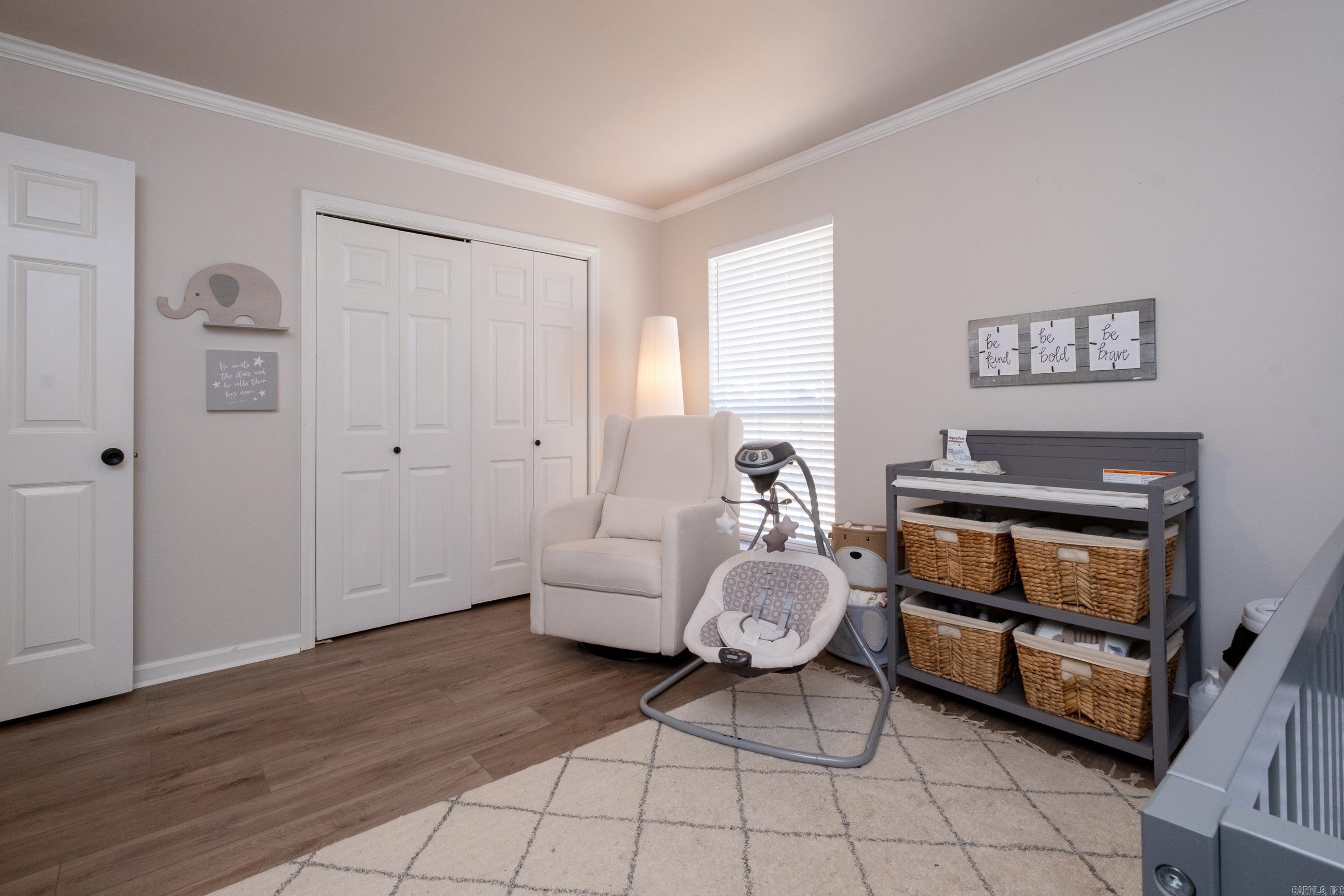STURBRIDGE - Residential