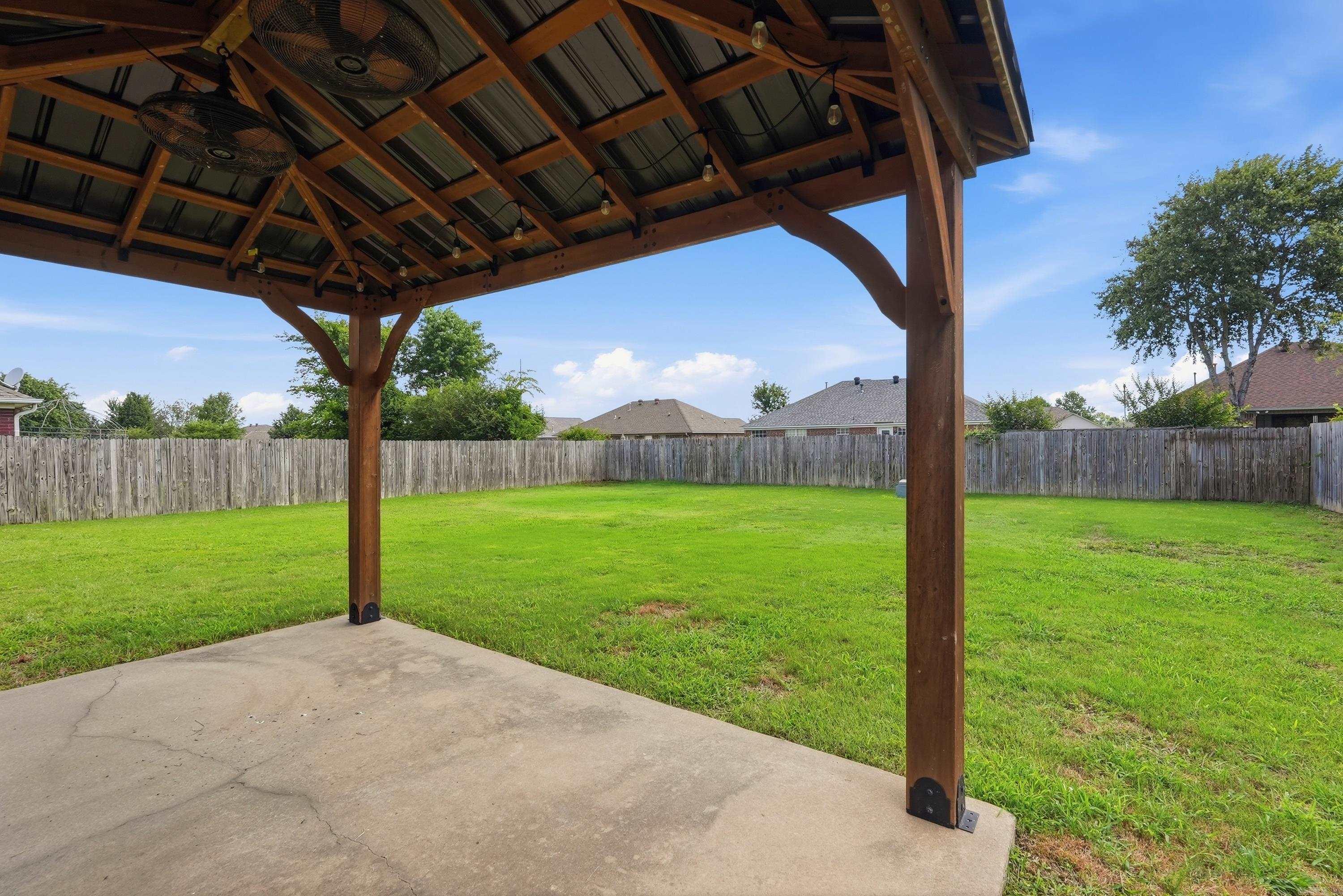 SPRING VALLEY - Residential