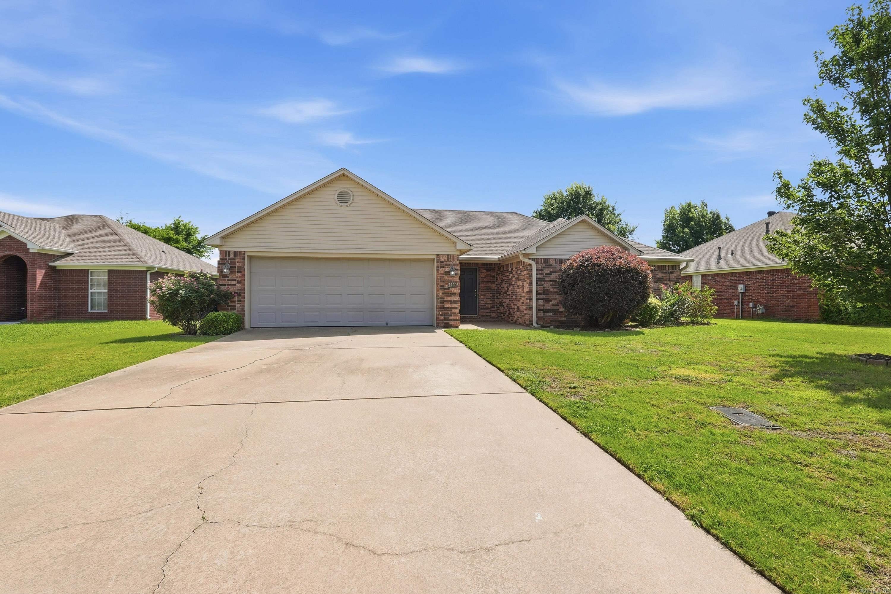 SPRING VALLEY - Residential