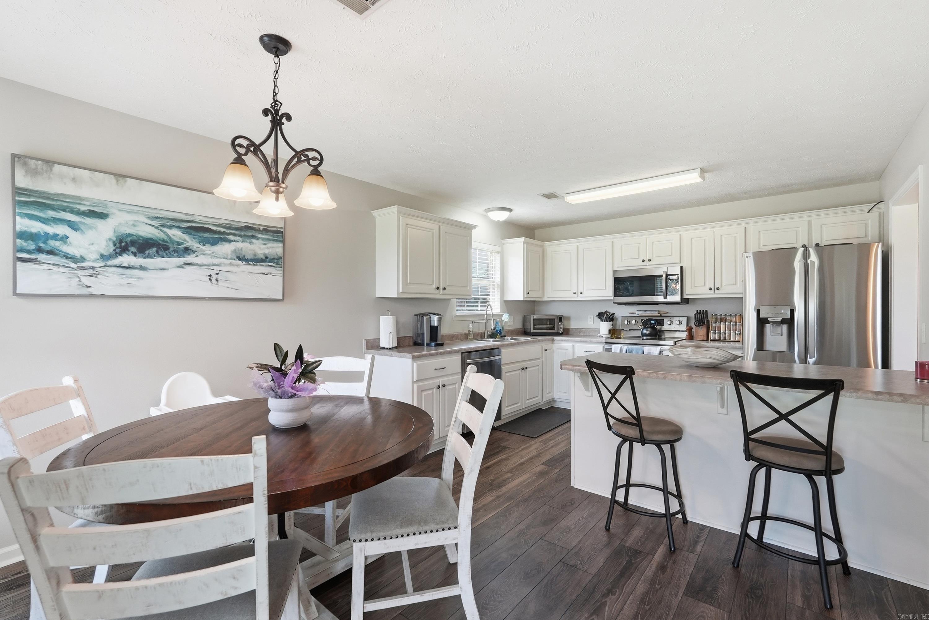 SPRING VALLEY - Residential