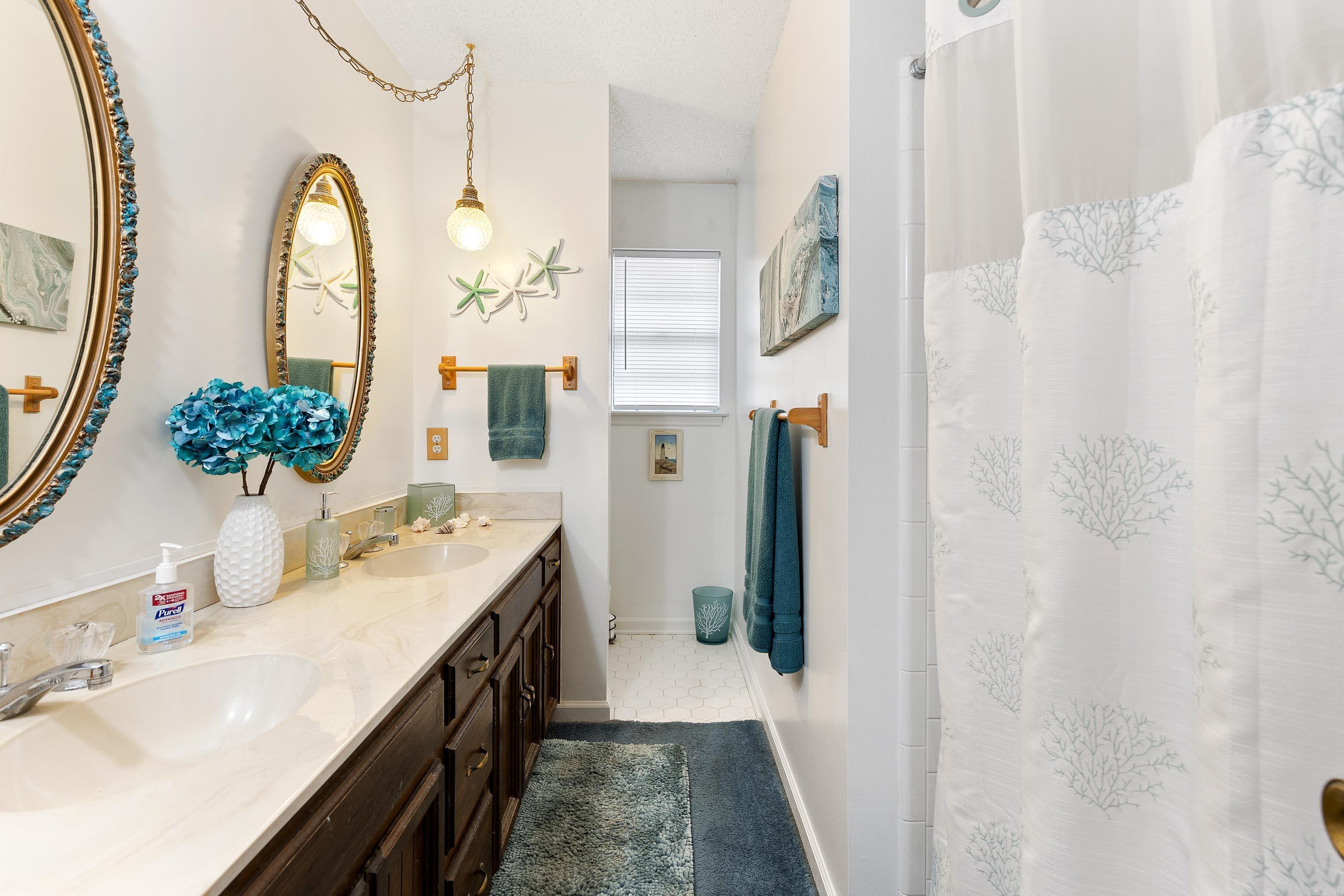 OTTER CREEK COMMUNITY - Residential