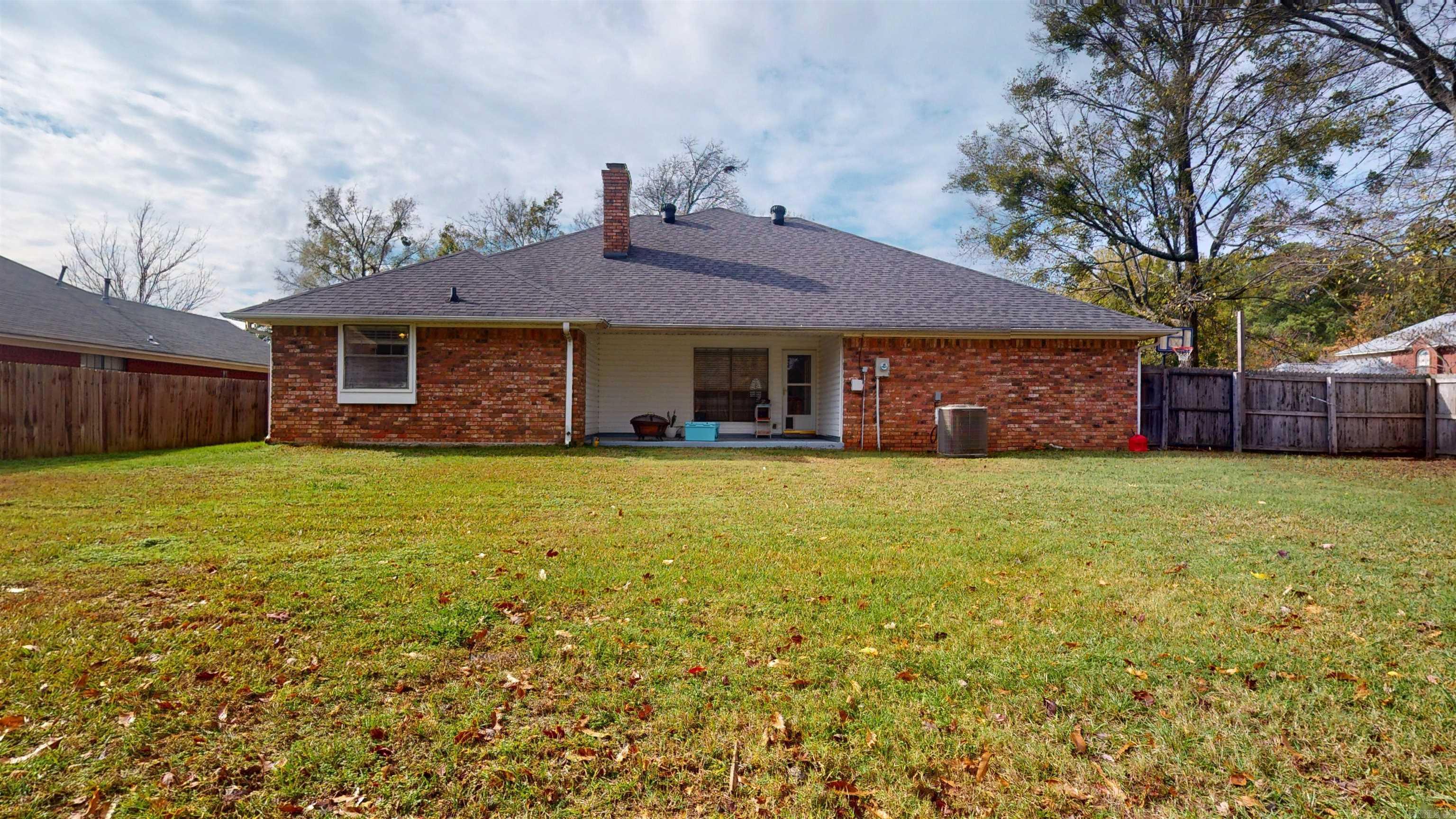 WOODLINE SUBD - Residential