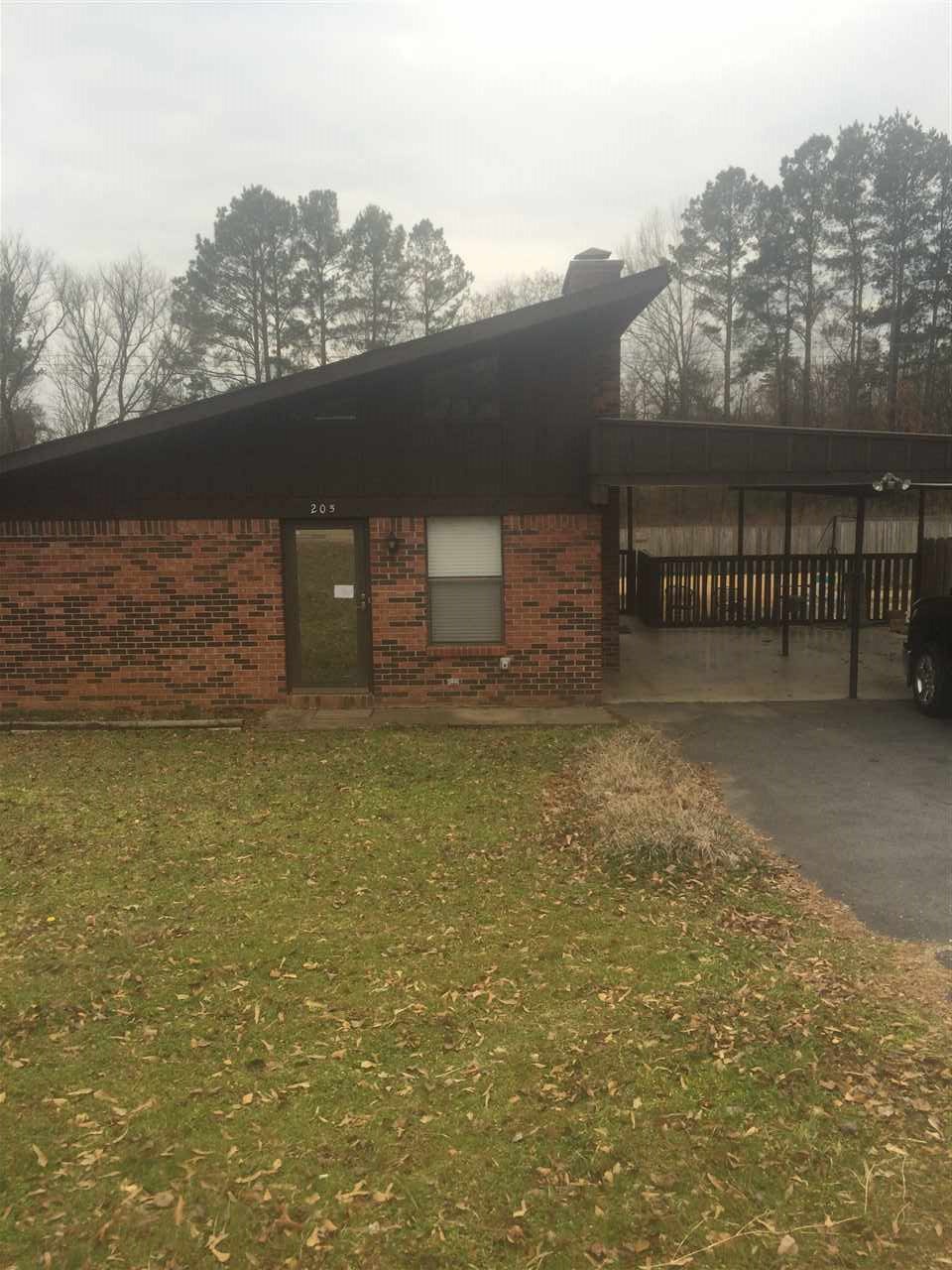 Nice home in convenient subdivision.  Close to the Mtn. Pine Junction and 270W, easy to town. Lake Hamilton Schools, bus picks up close to house. Backyard ready for a new owner to play outside. House does need some updating, however, very well kept over the years. Home may be eligible for a Rural Development loan and may need flood insurance, check with lender. Room to the right of the door was music room, could be 3rd bedroom with closet. New paint 2008, new roof 2003.