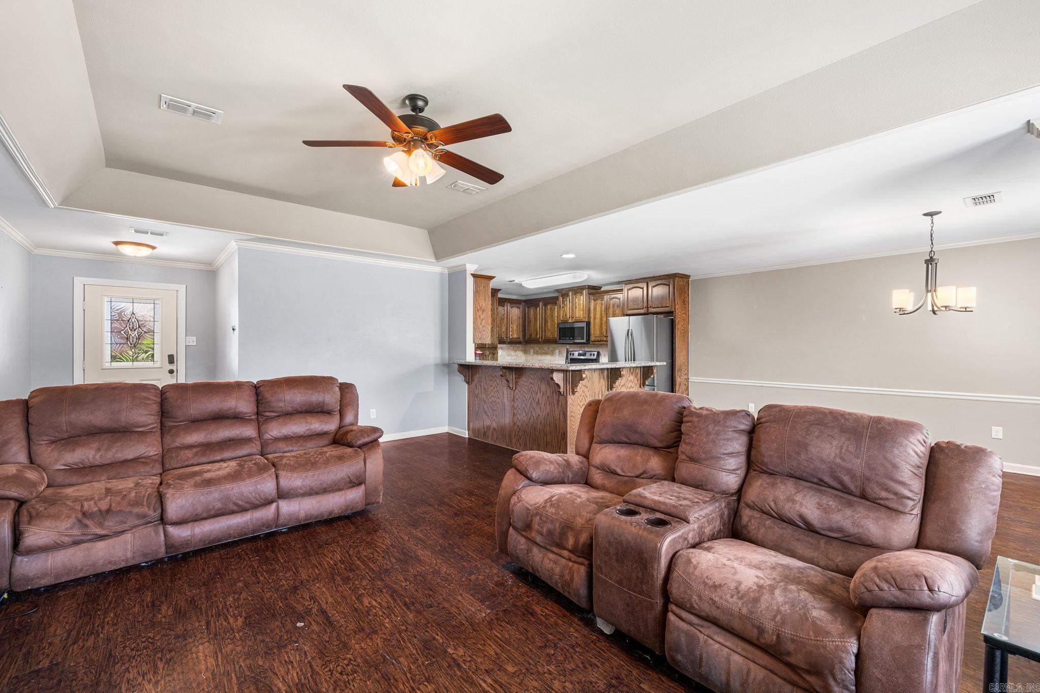 STONEHENGE PLACE - Residential