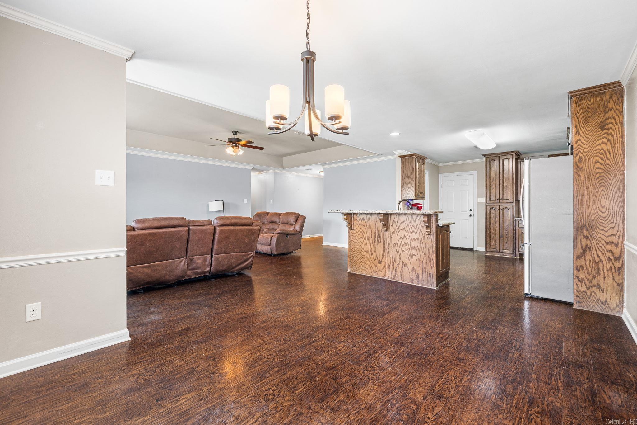 STONEHENGE PLACE - Residential