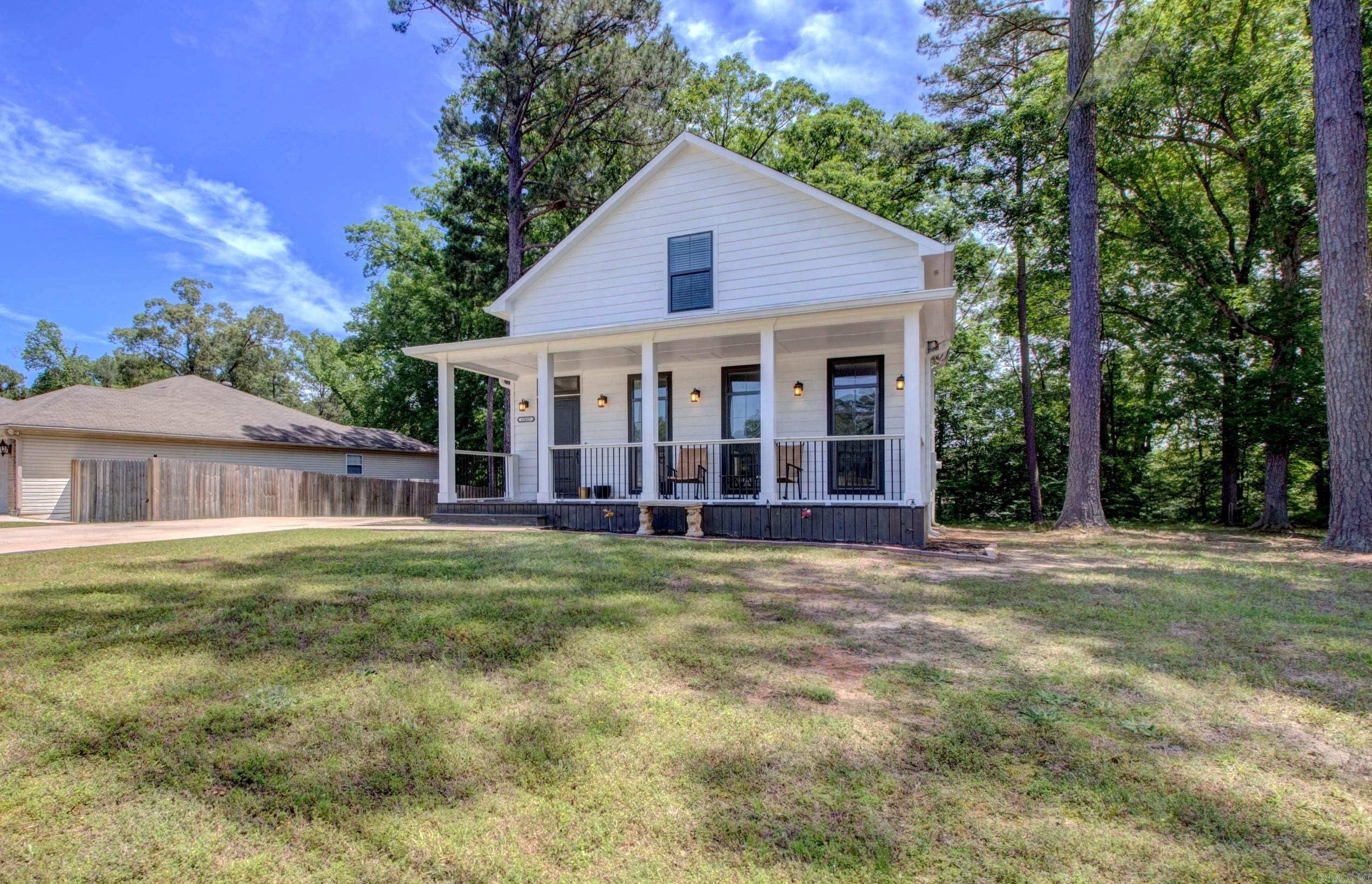 CASTLE VALLEY - Residential