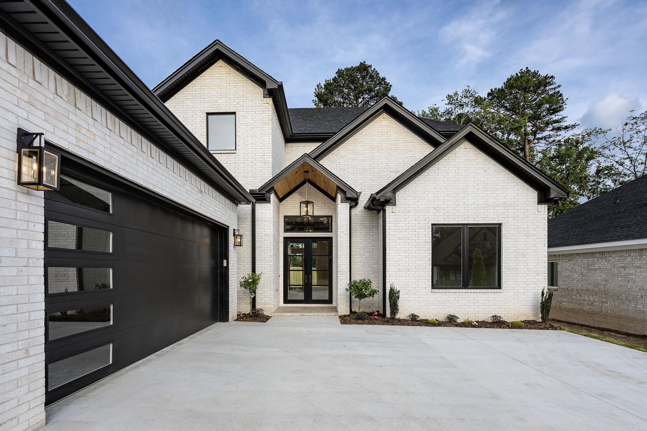 CHENAL VALLEY MEREVILLE PLACE - Residential