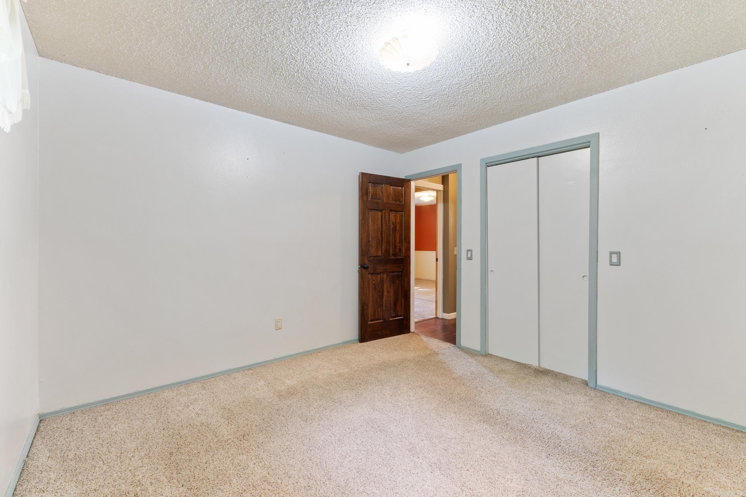 HERITAGE EST - Residential
