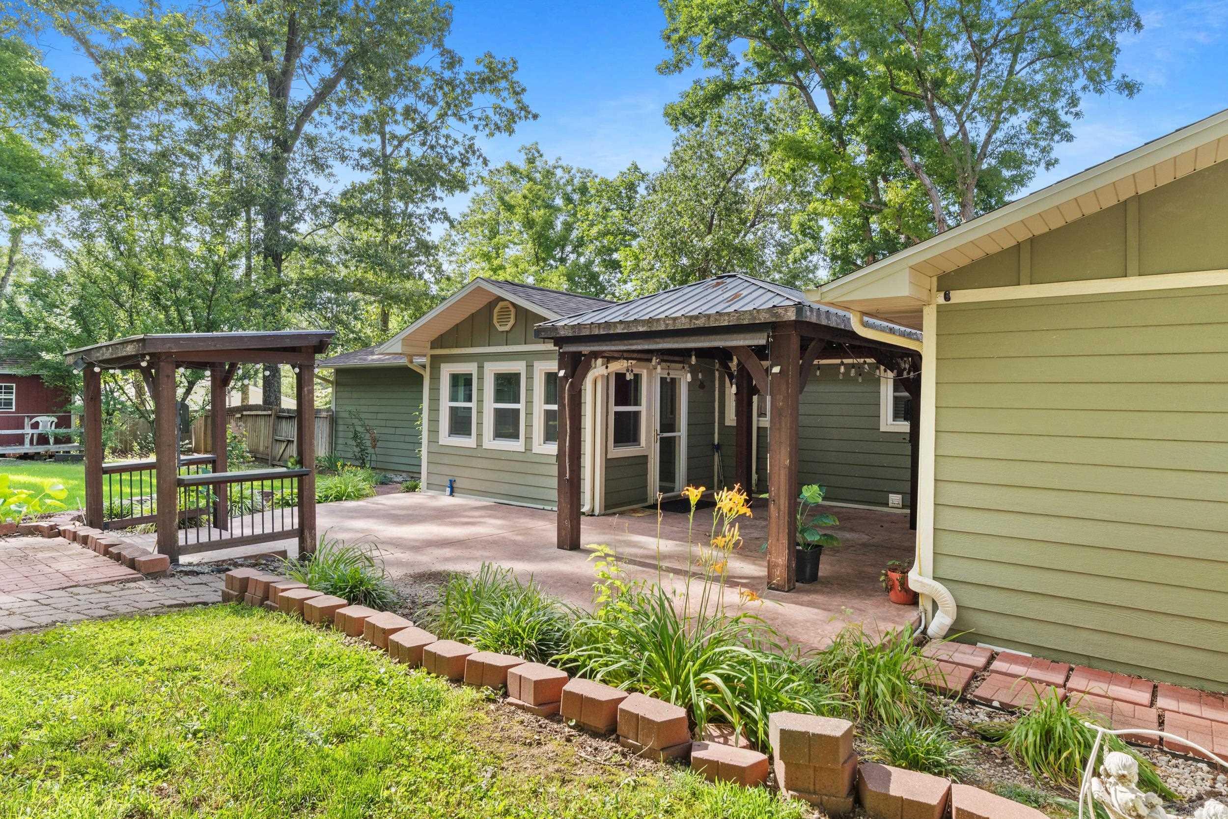 HERITAGE EST - Residential