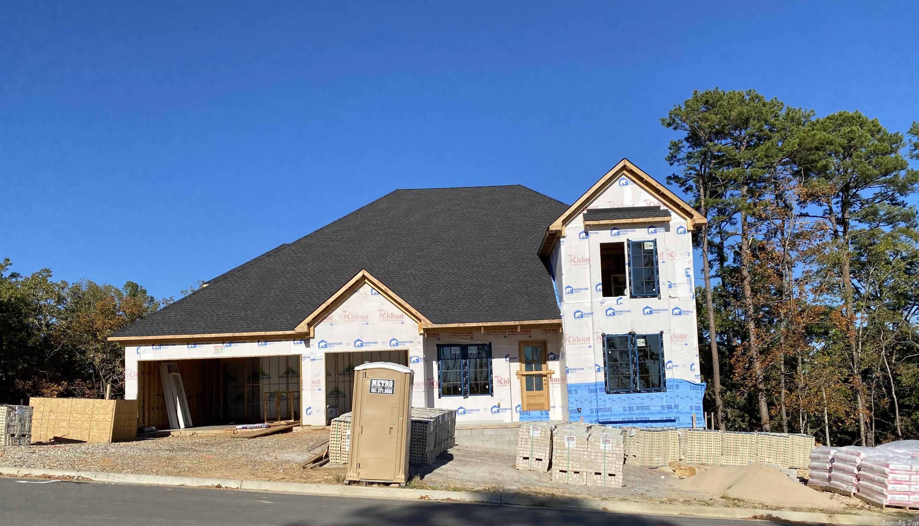 CHENAL VALLEY "FALSTONE COURT" - Residential