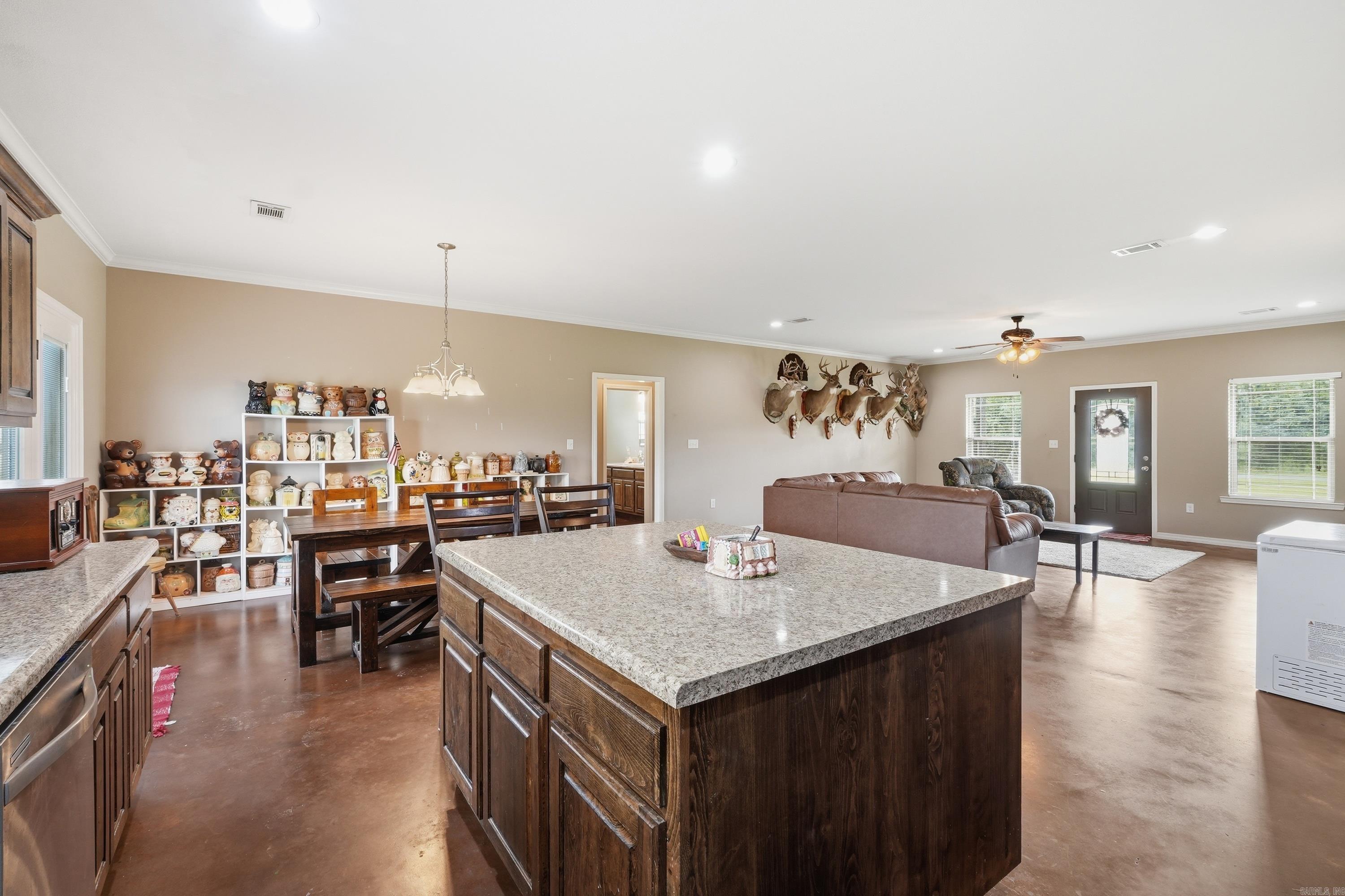 BELLWOOD ESTATES - Residential