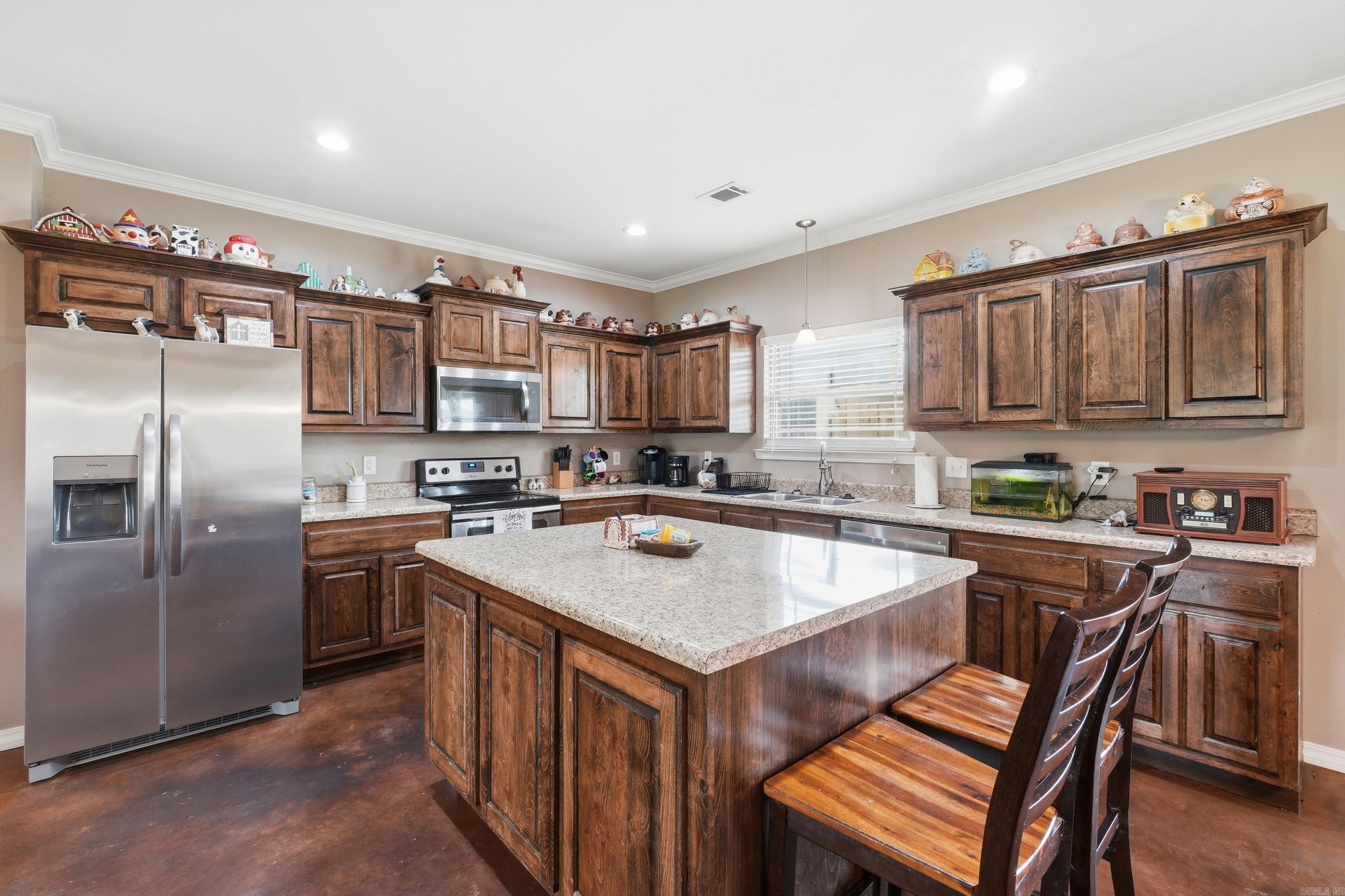 BELLWOOD ESTATES - Residential
